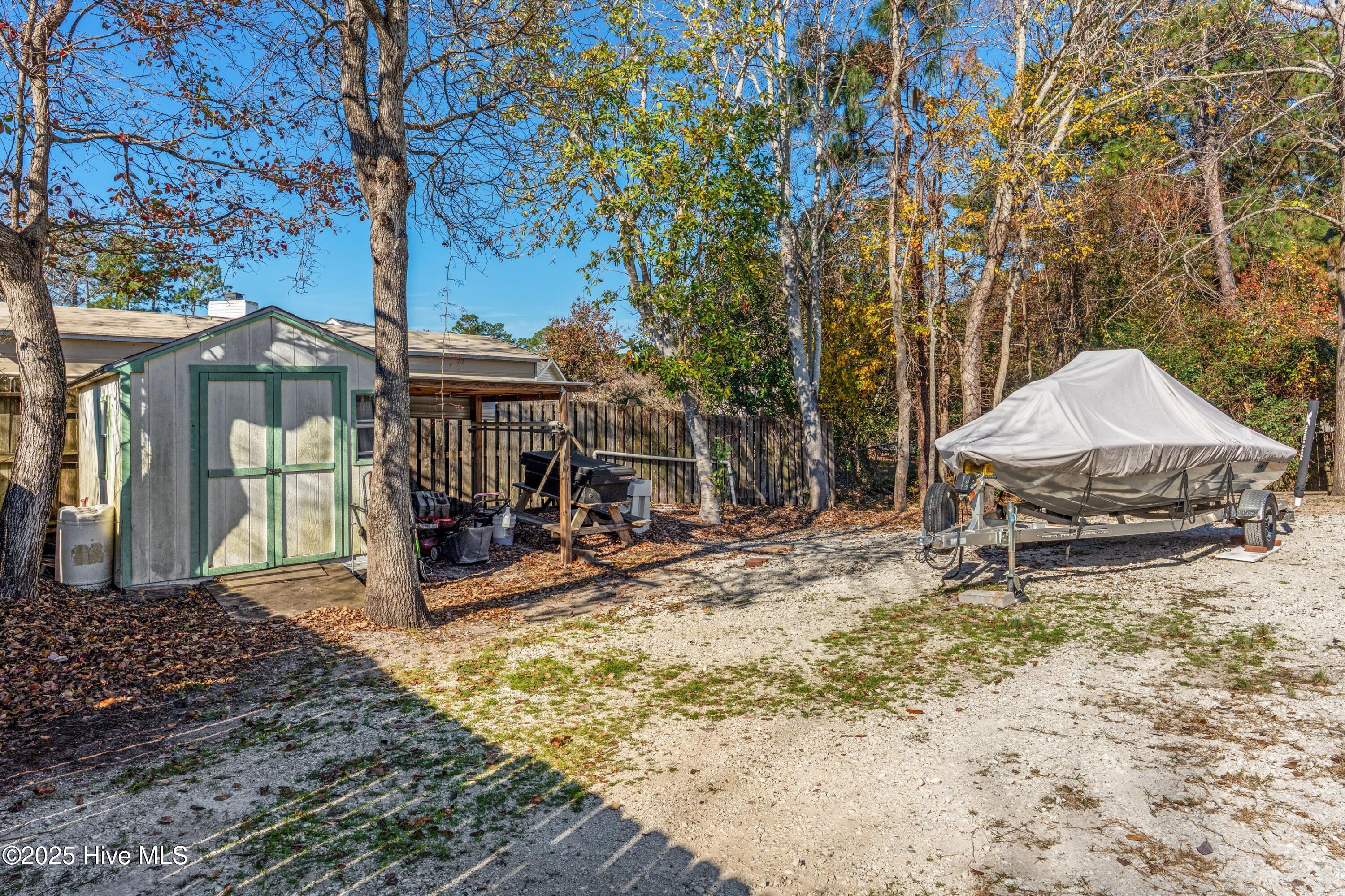 100542996 | Photo 36