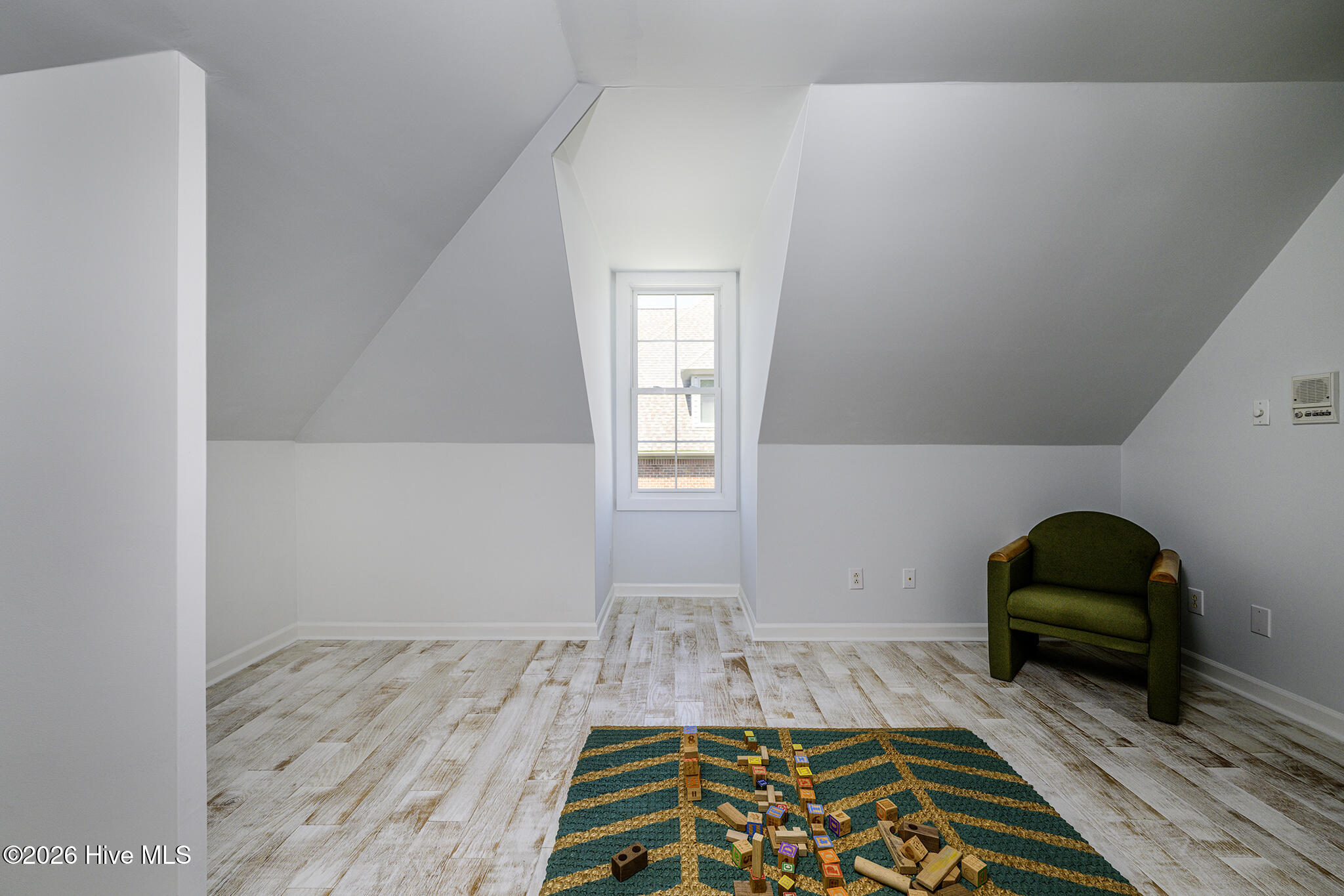 Upstairs Bonus Room Above the Garage