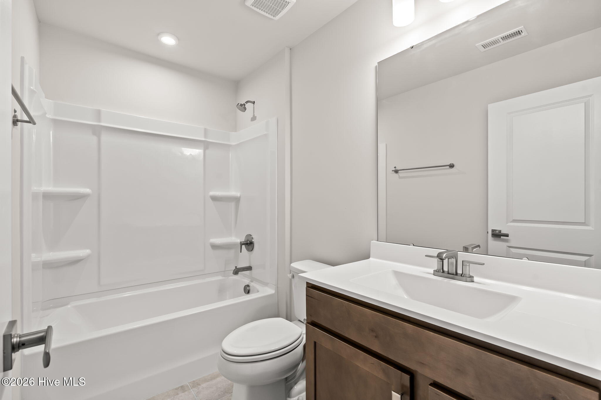 100546061 | Photo 10