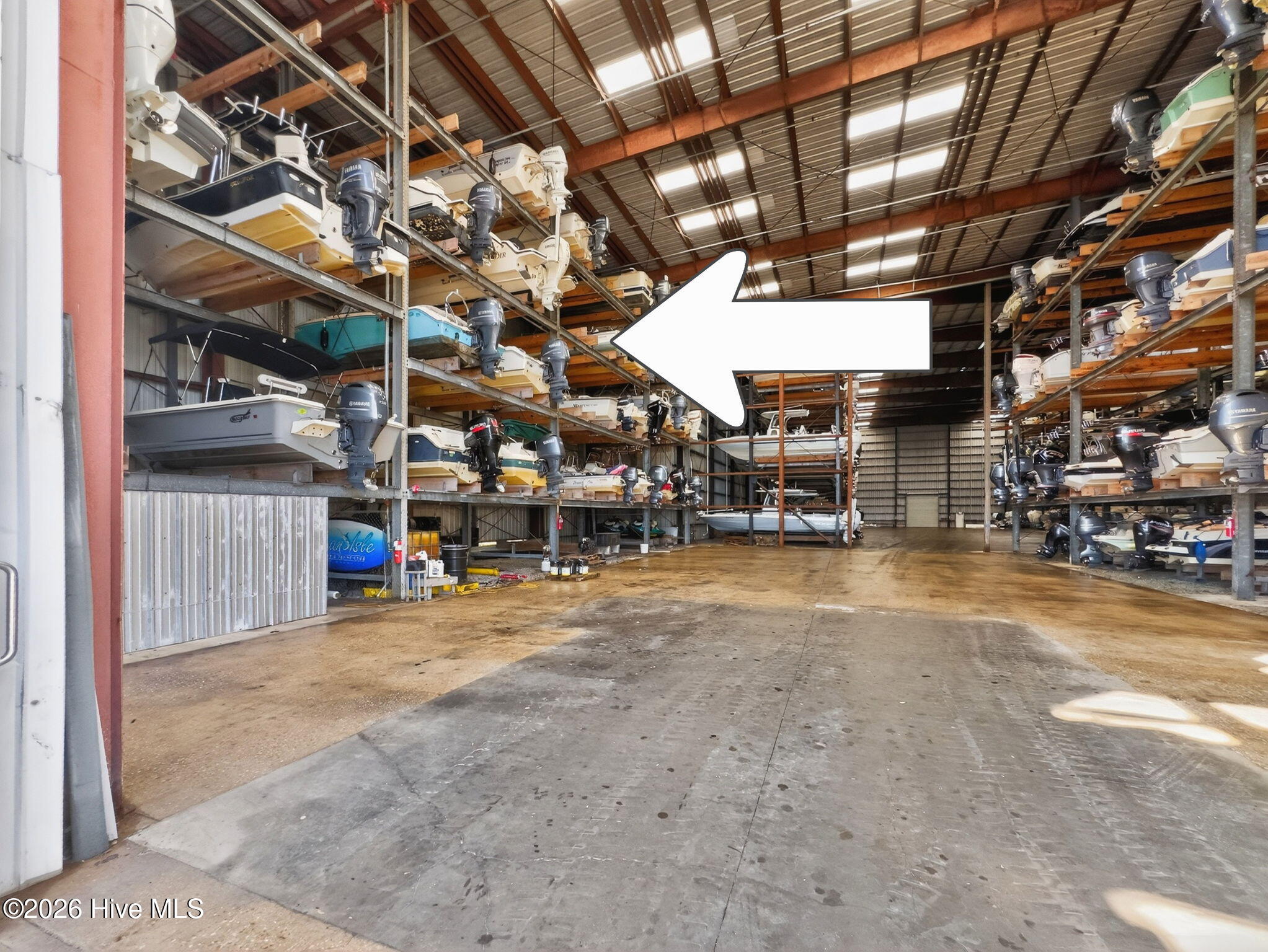 100558604 | Photo 10