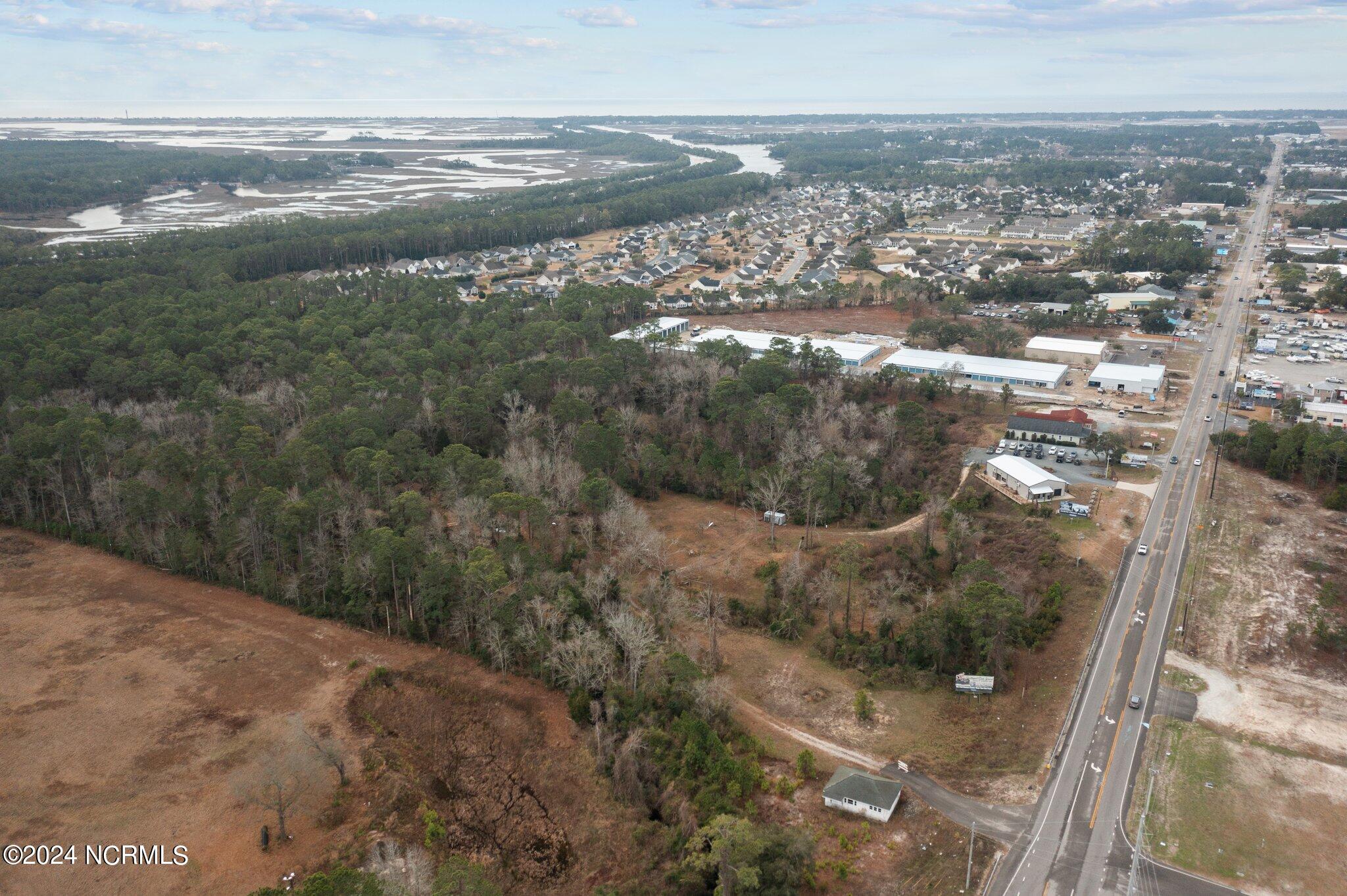 100461001 | Photo 17