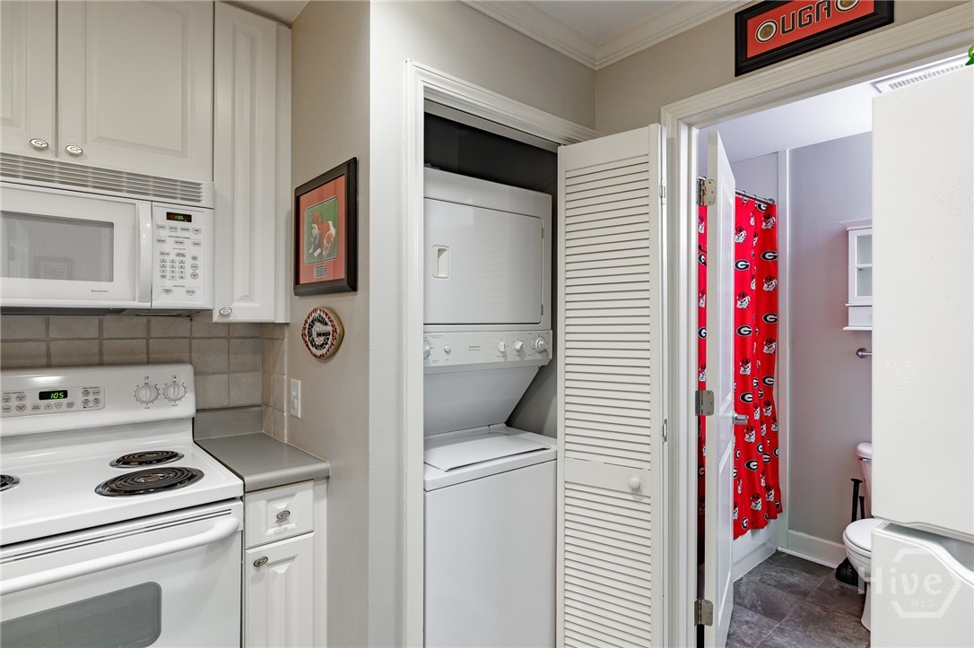 250 W Broad Street 615