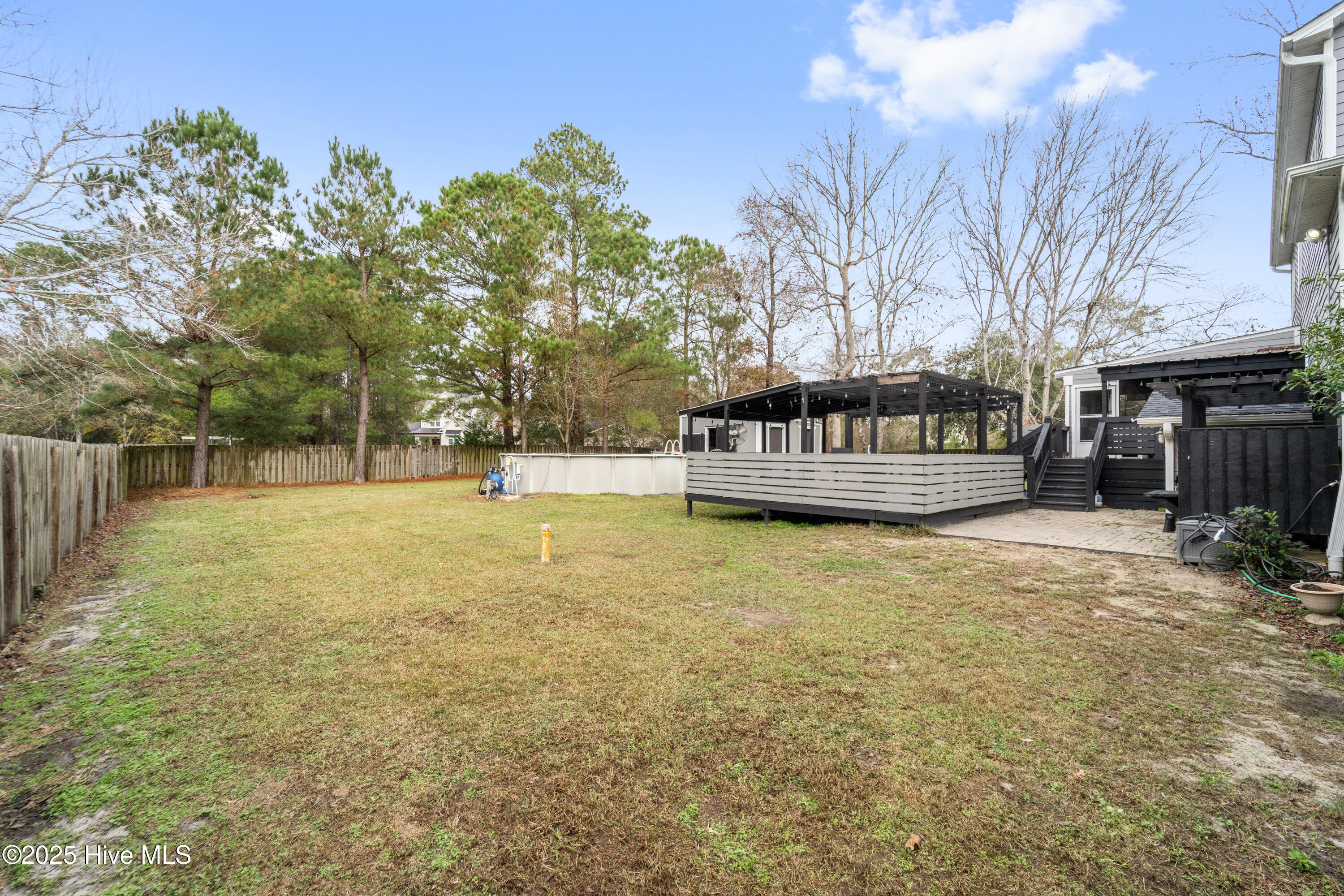 100544127 | Photo 73