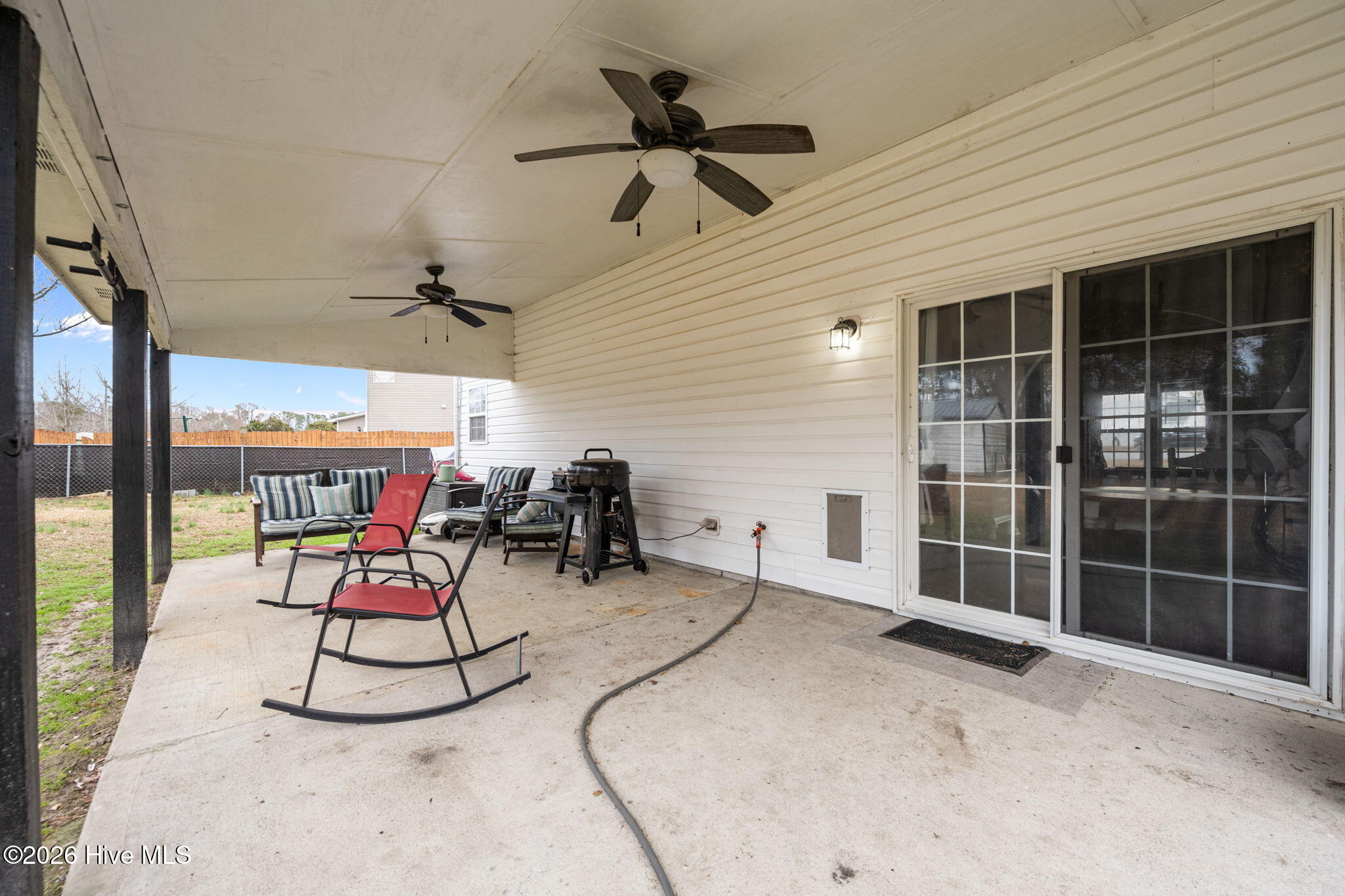 100547429 | Photo 36