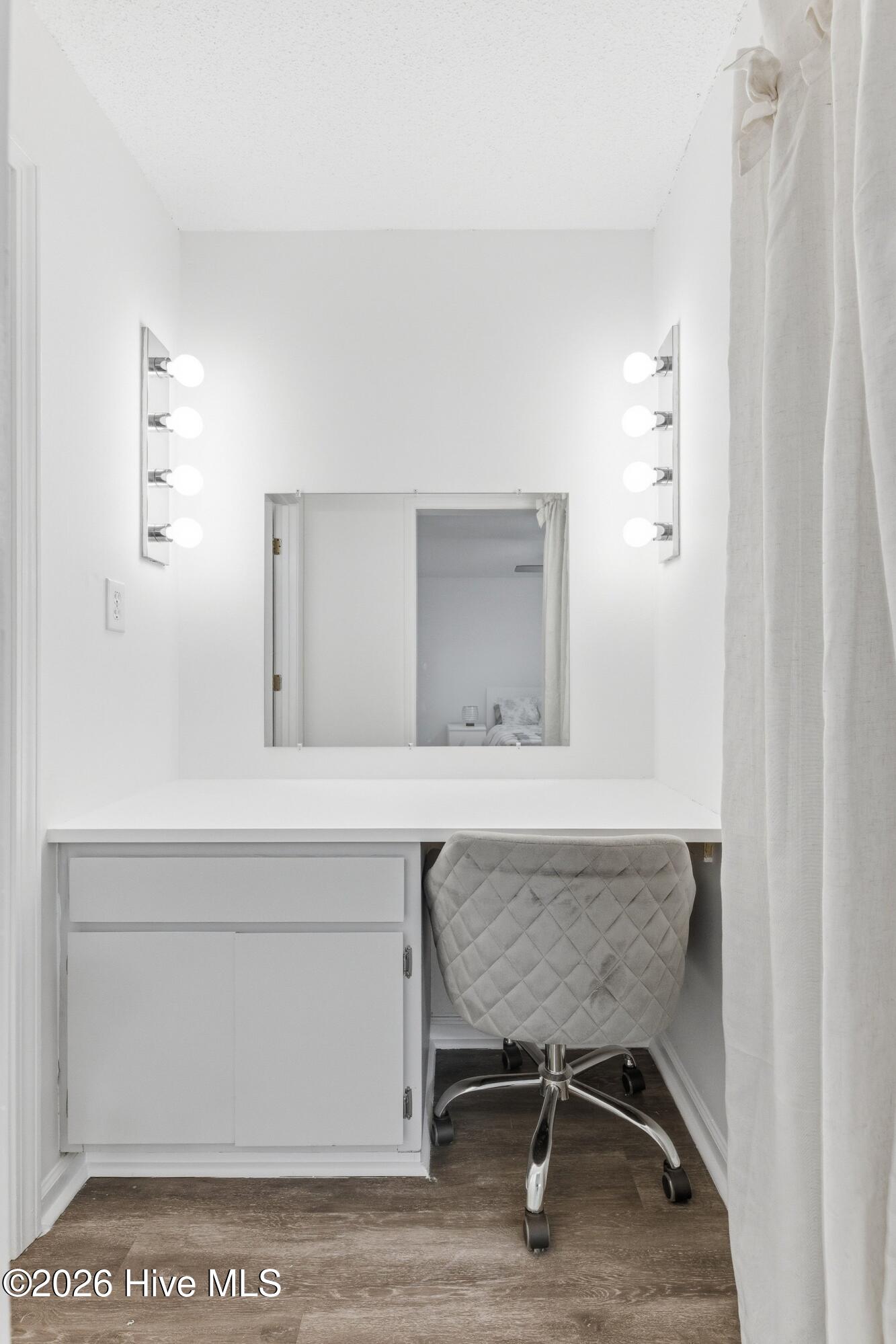 100564632 | Photo 16