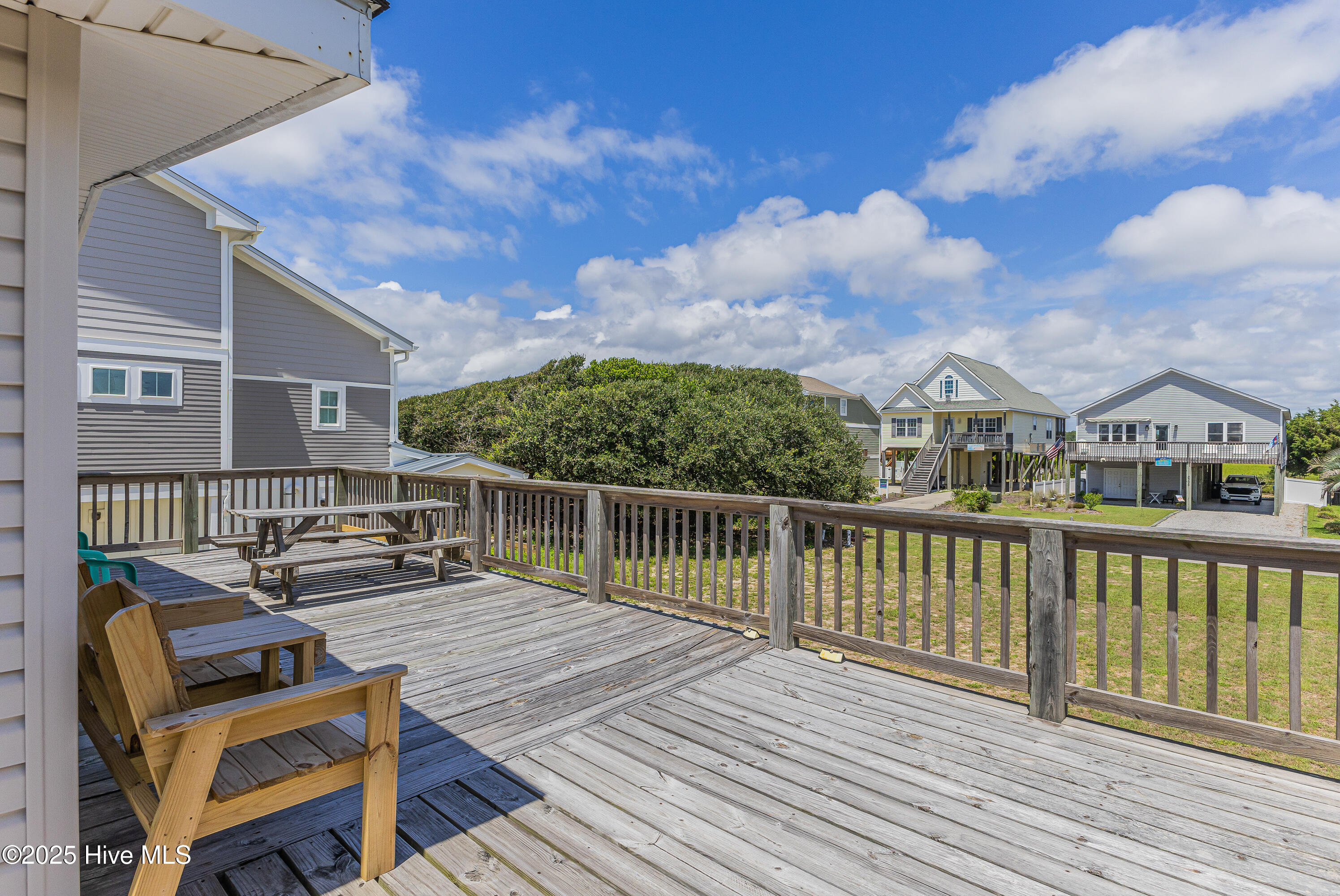 100524957 | Photo 35