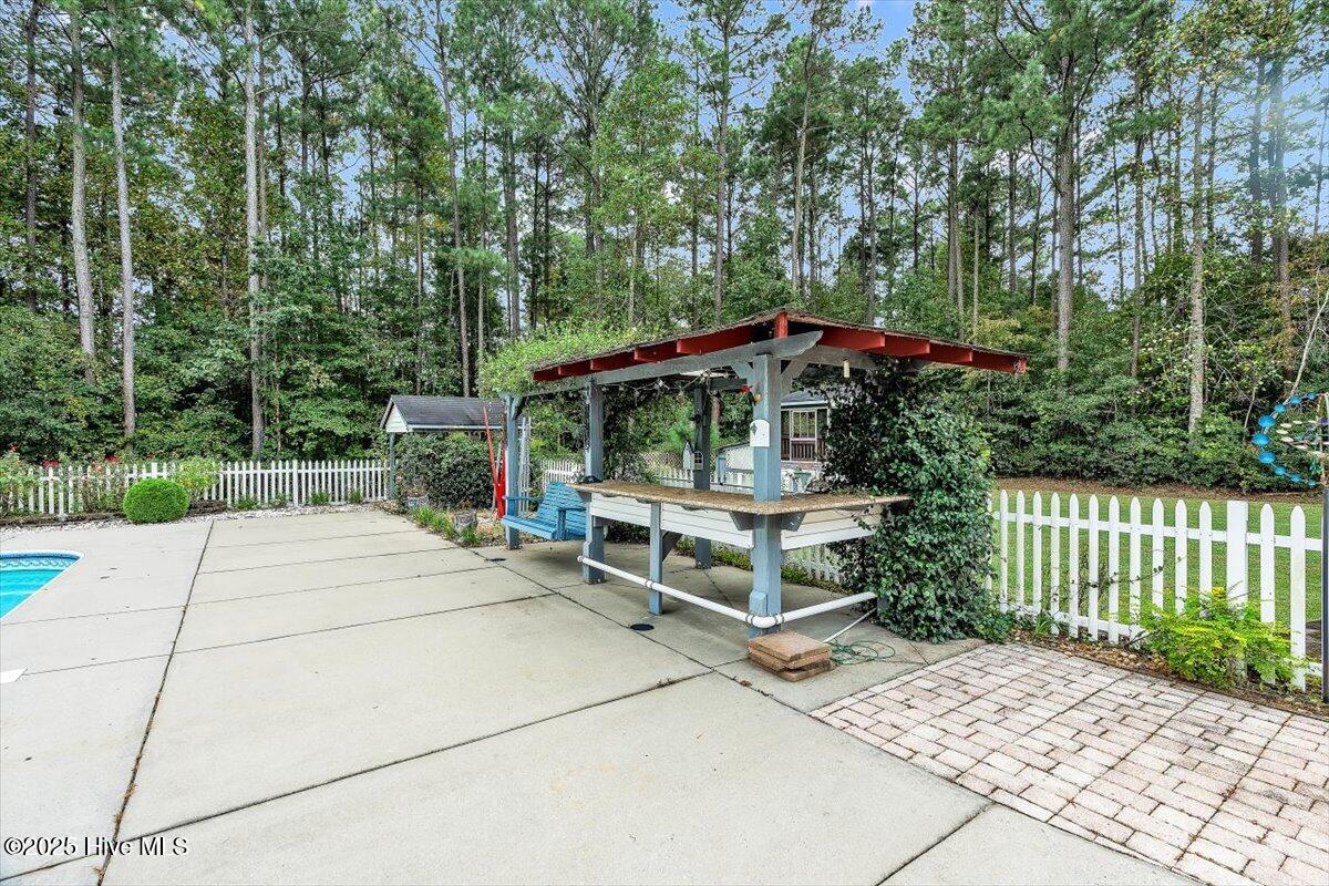 100534566 | Photo 90