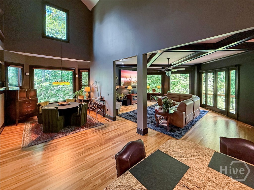 Breakfast Area and Great Room