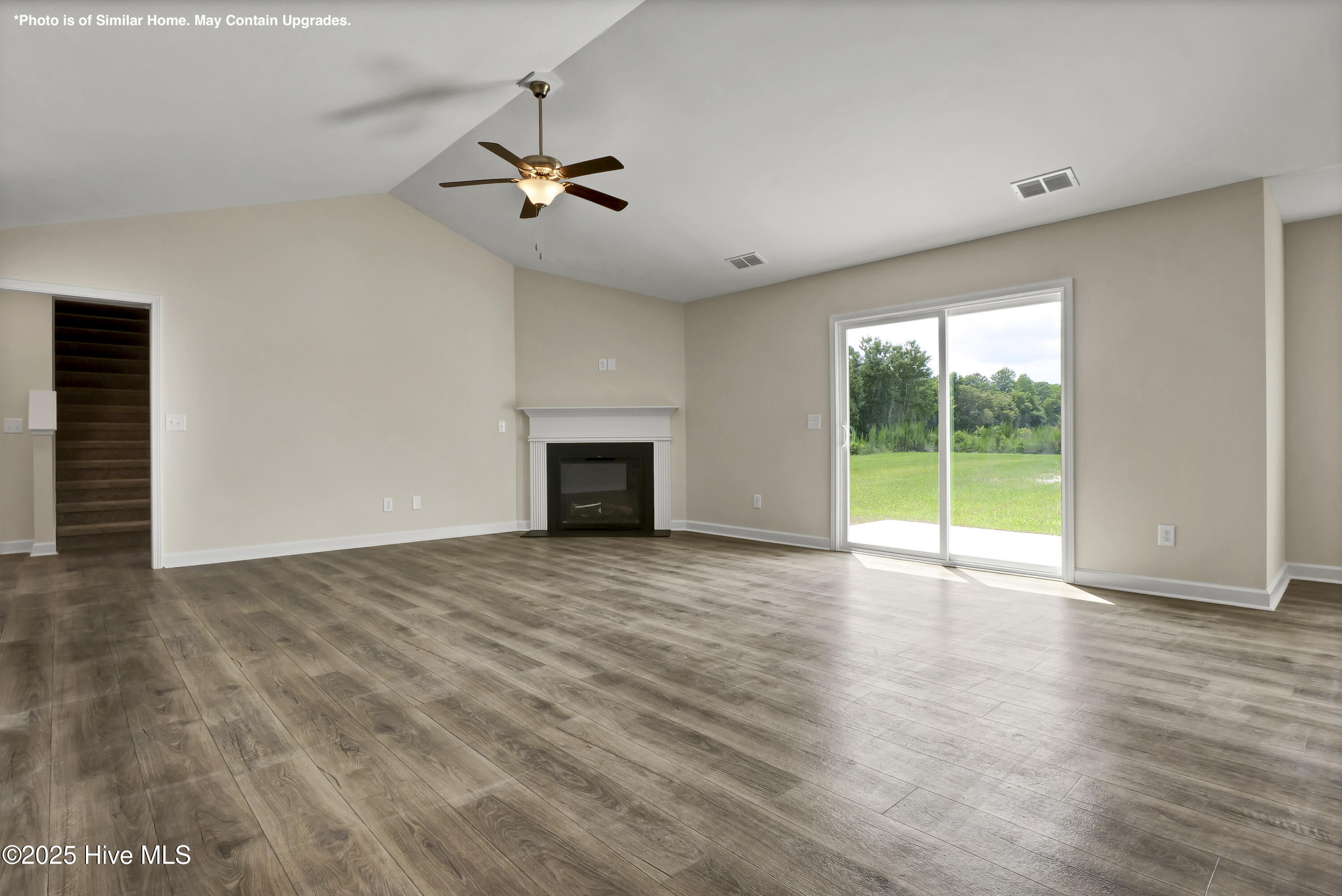 306 Wrenview Court, Jacksonville, NC 28546 – photo 5: P1188373