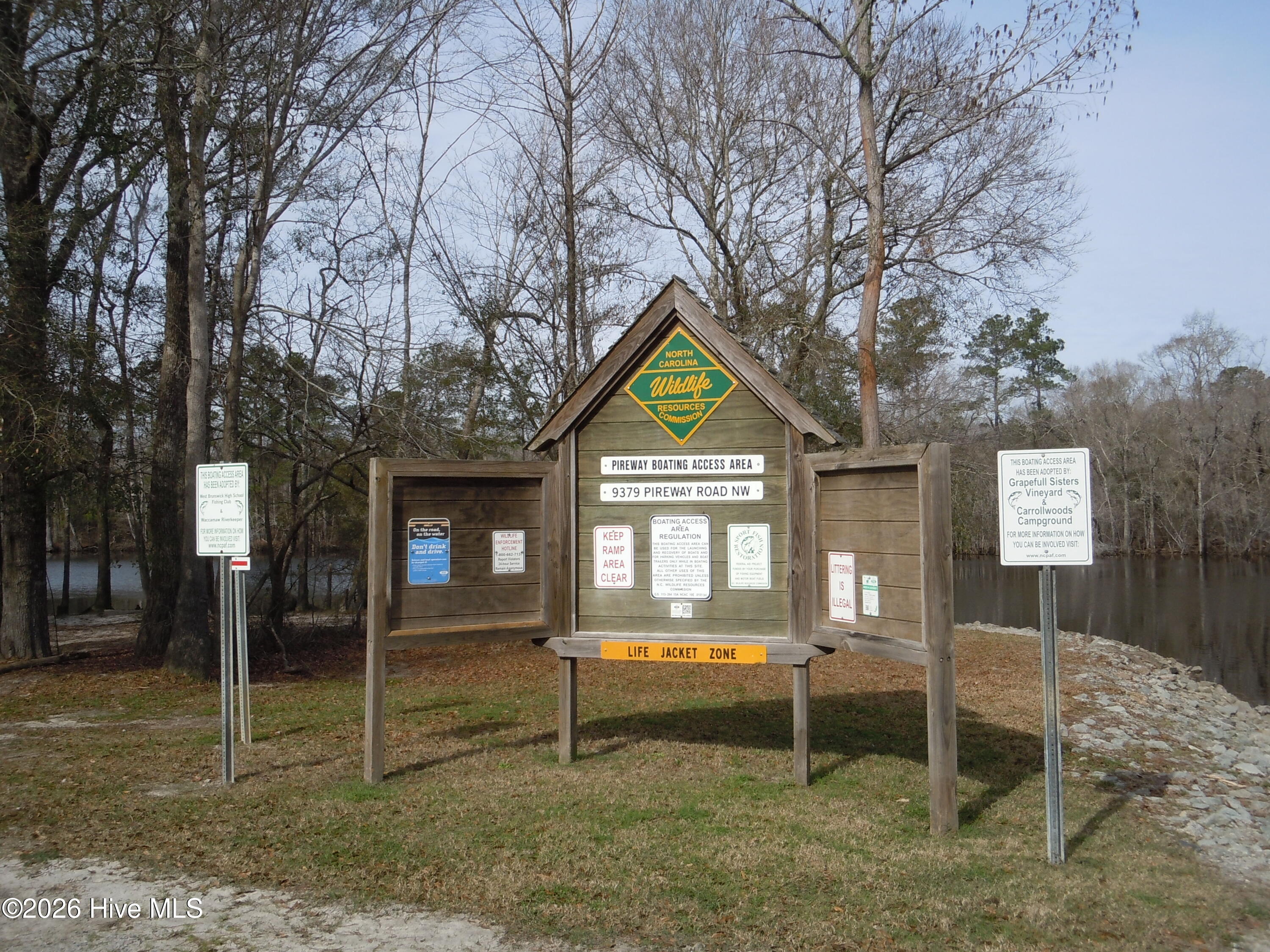 100563948 | Photo 12