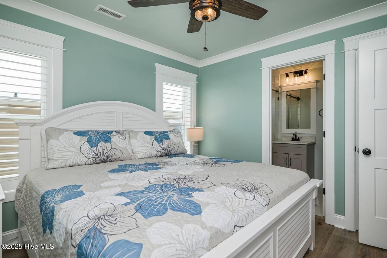 100527522 | Photo 38