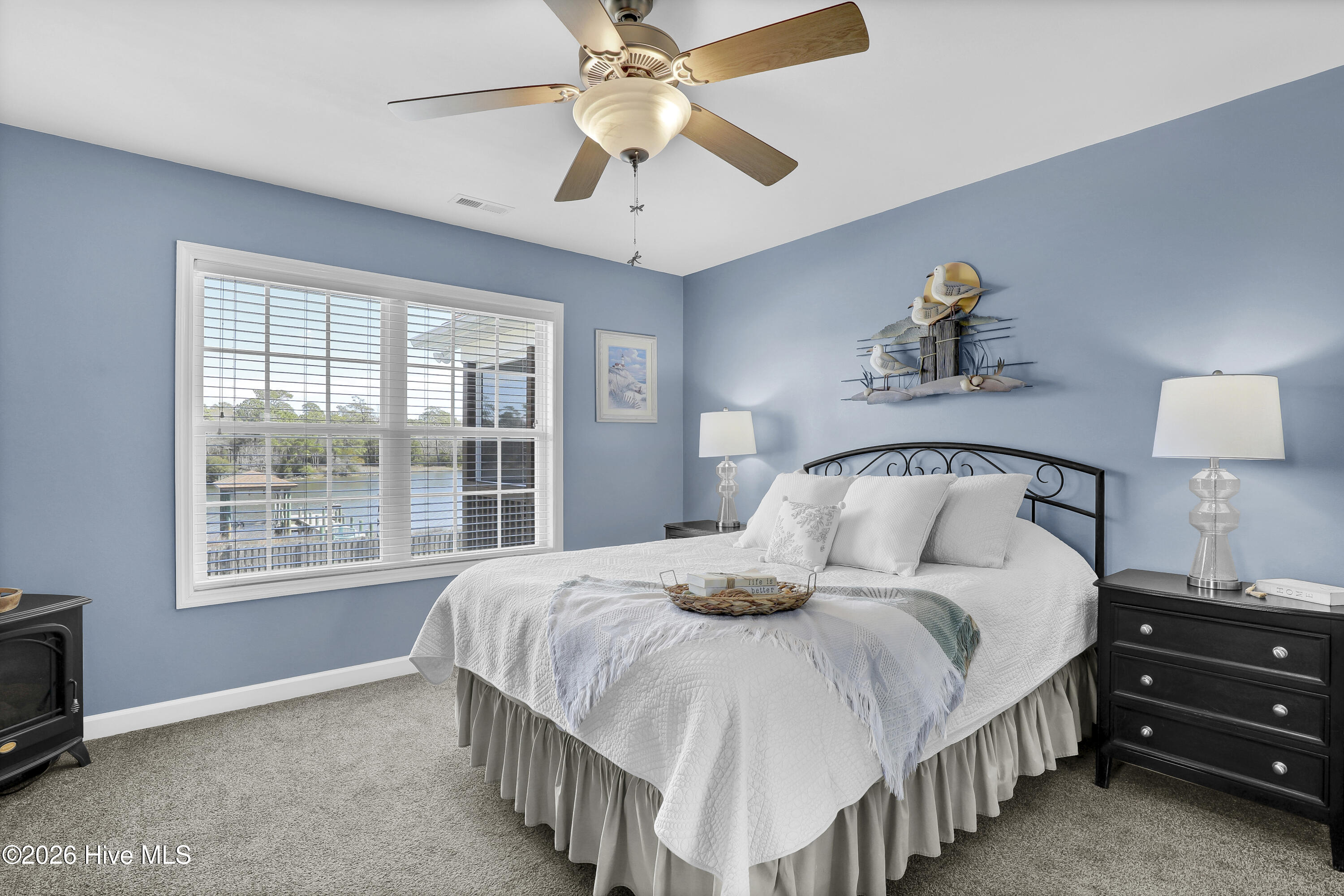 100561433 | Photo 21