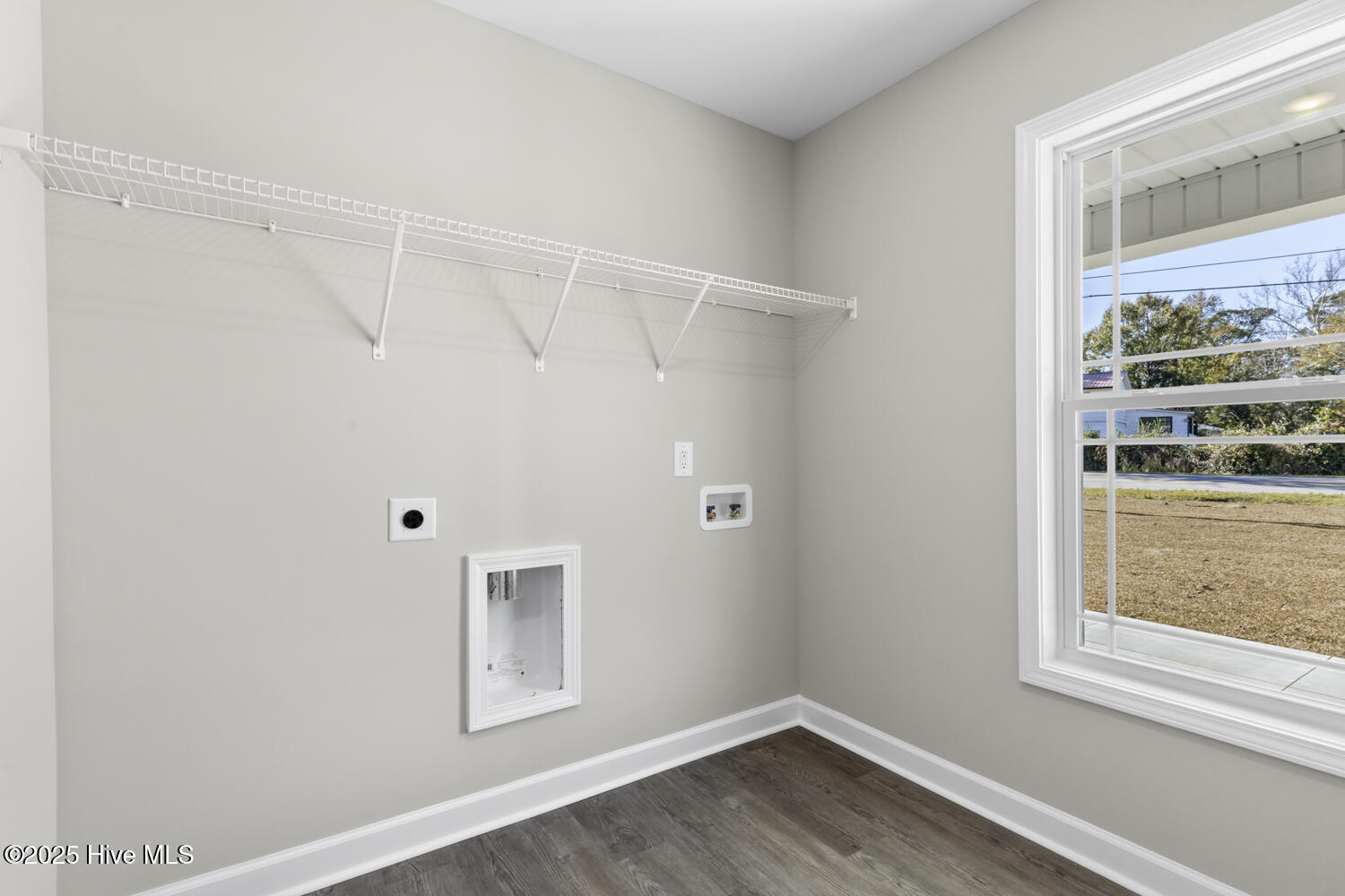 100539623 | Photo 14