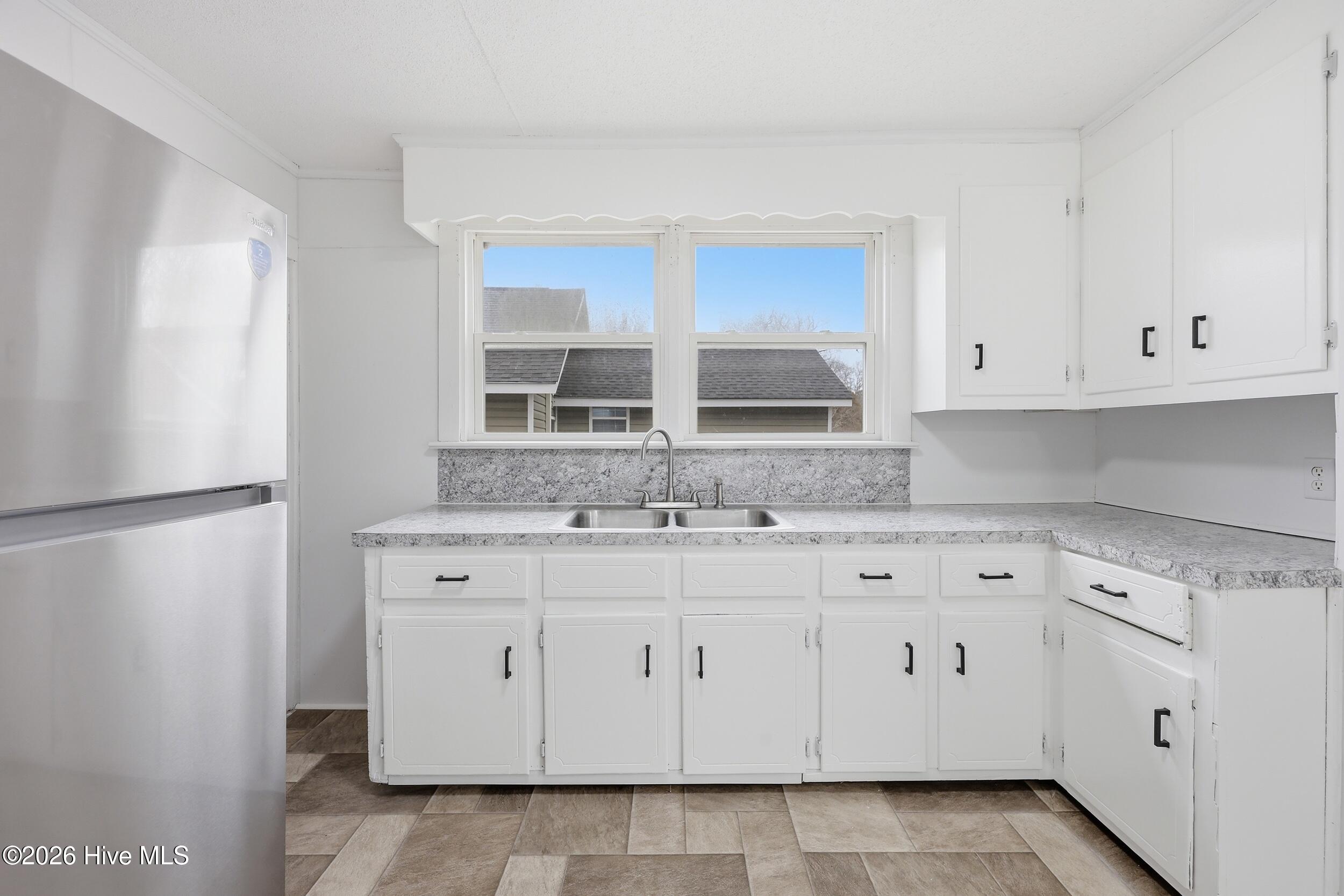 200 Queen Street, Elizabeth City, NC, 27909