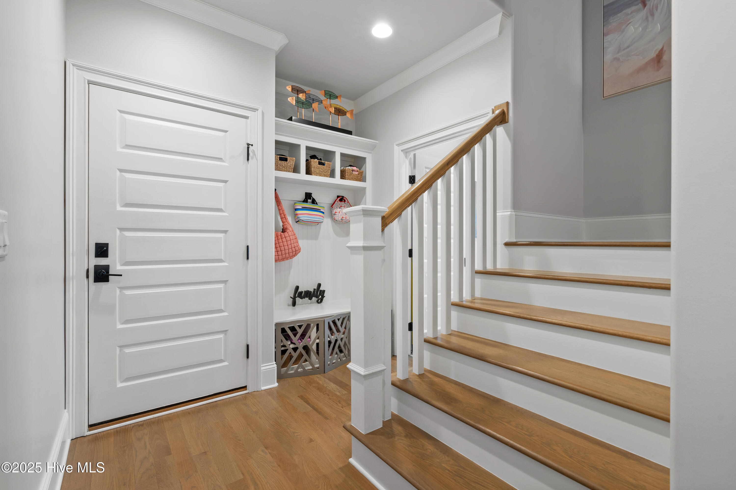 100551576 | Photo 44