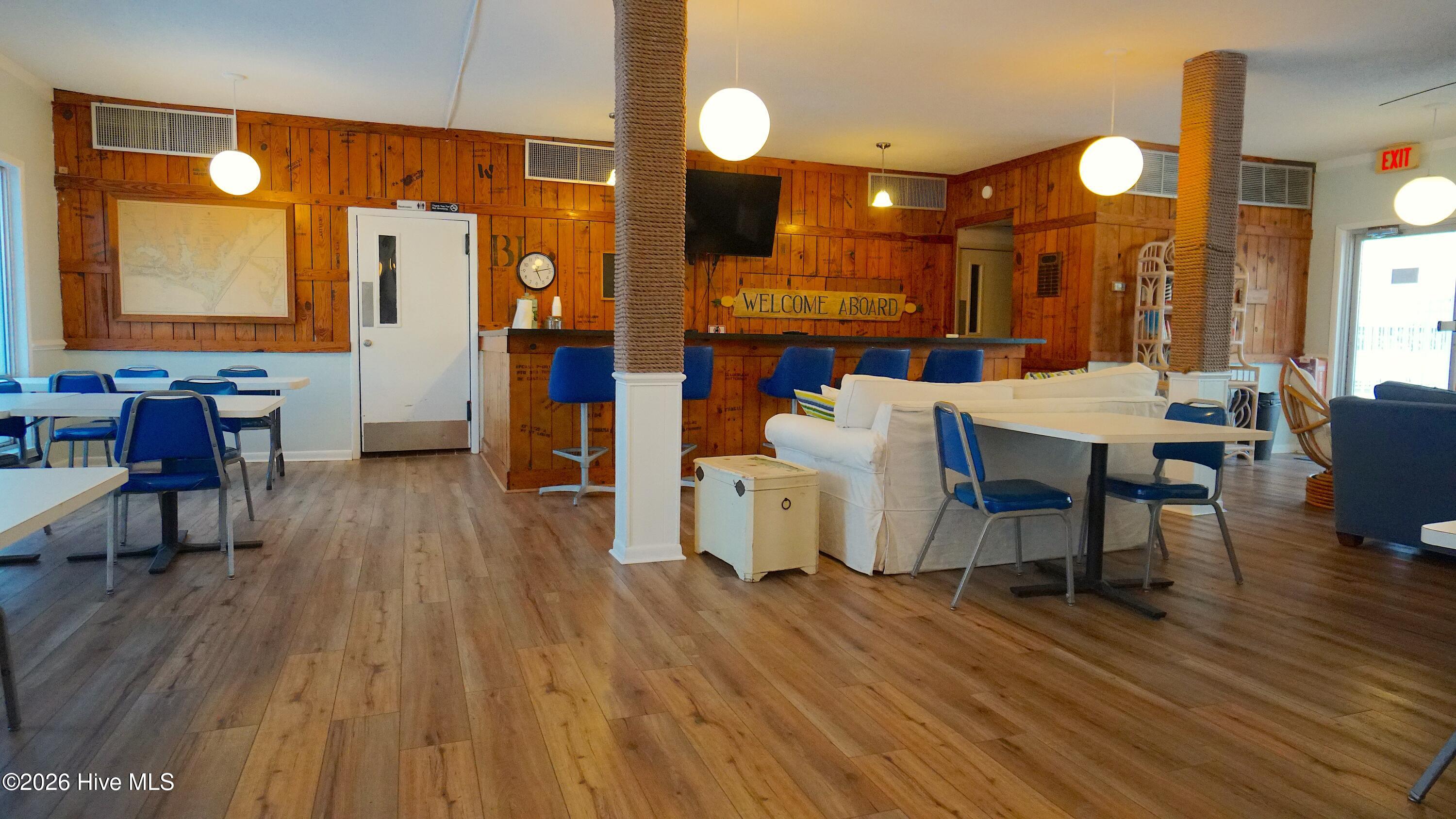 2401 W Ft Macon Road A202,Atlantic Beach