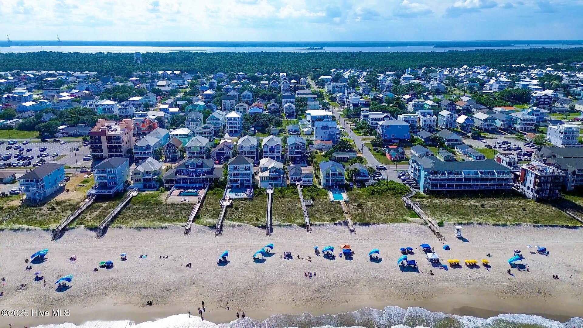 100545866 | Photo 46