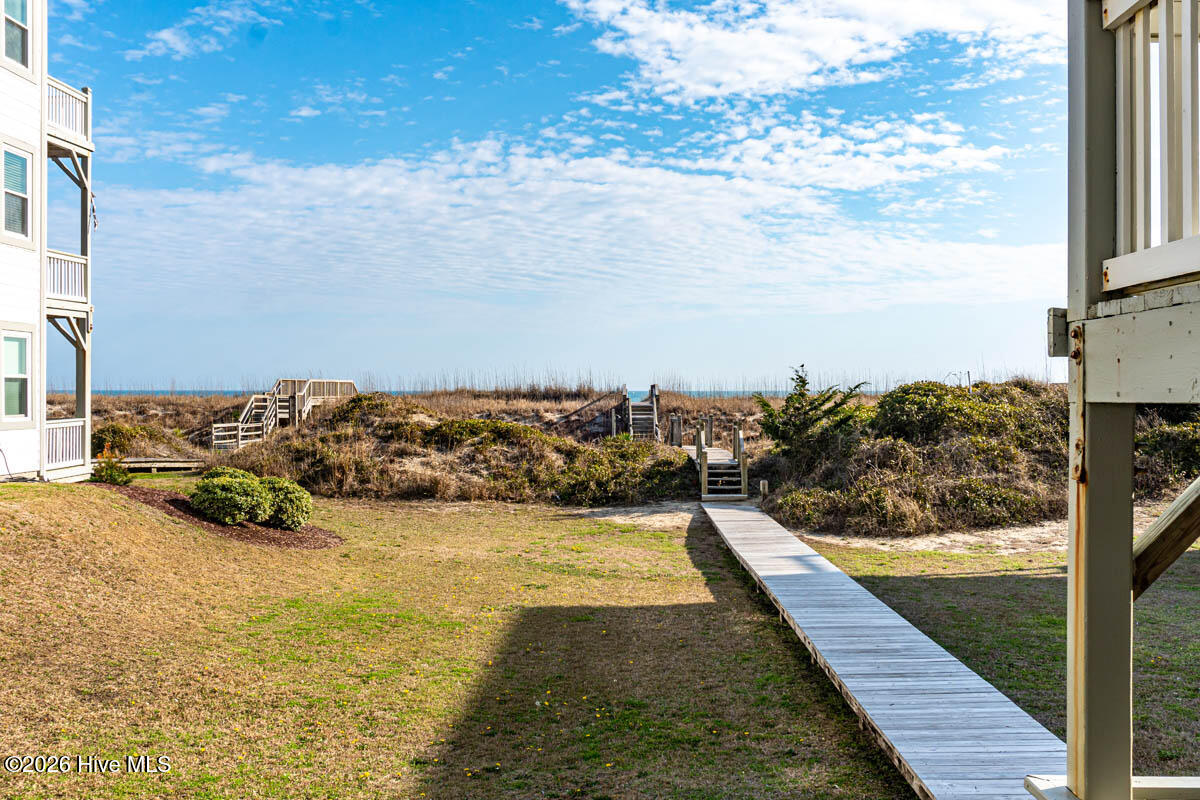 100560263 | Photo 49