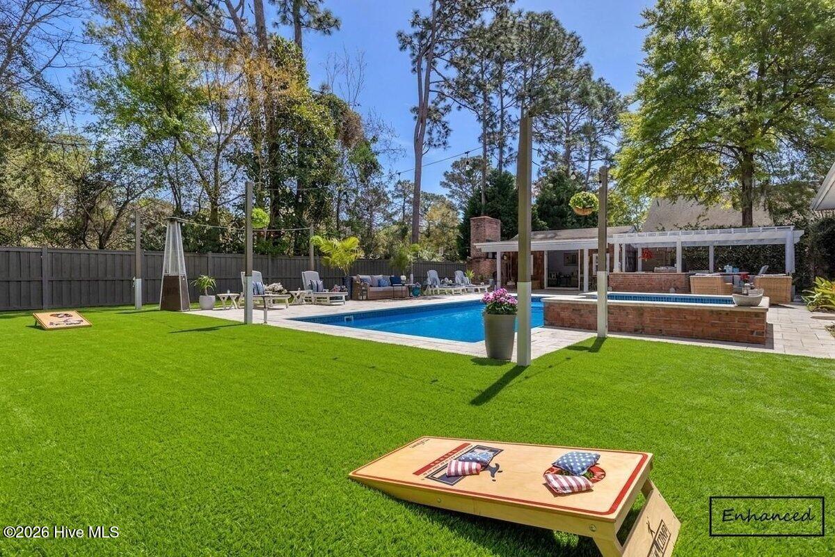 100564665 | Photo 54