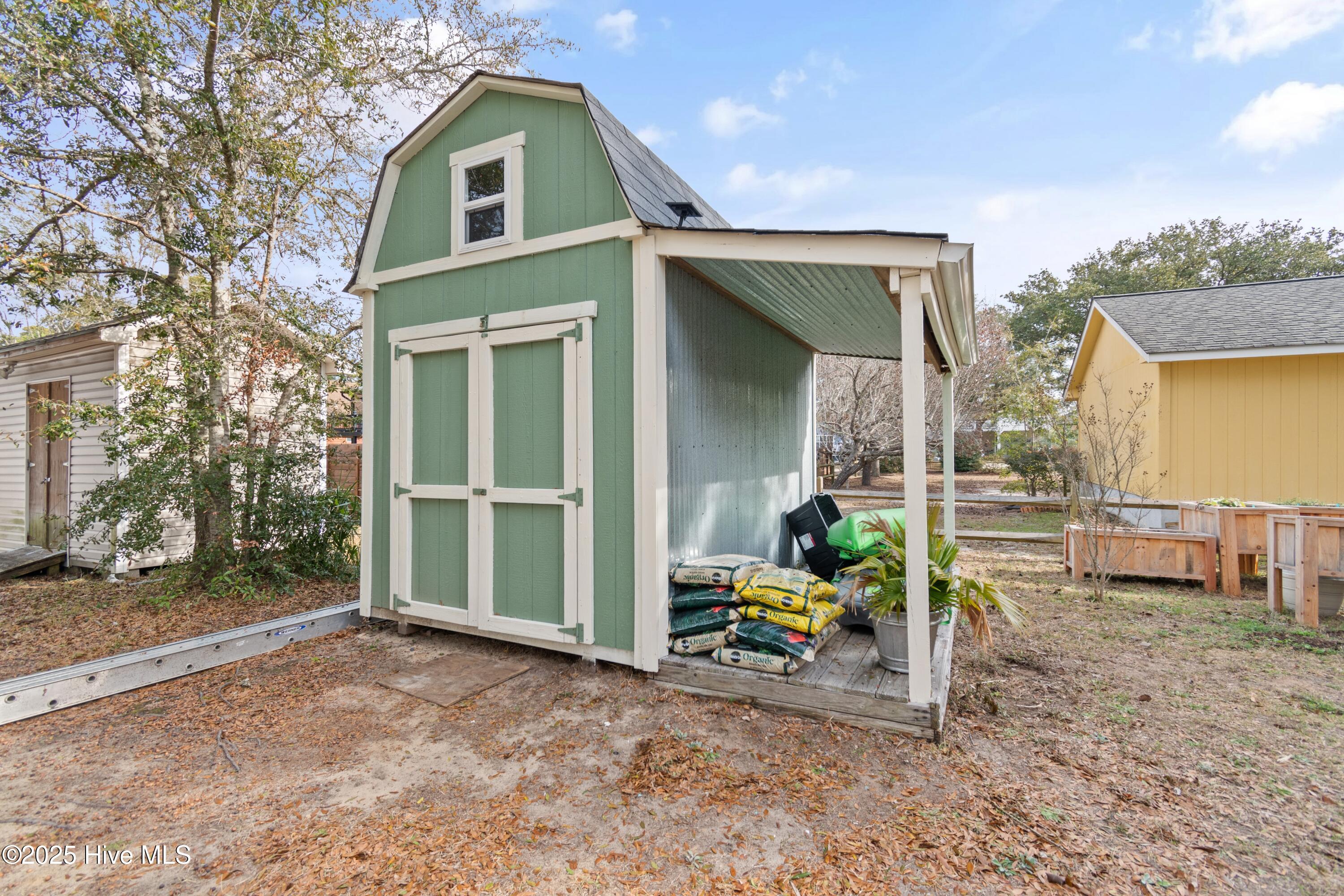 100546132 | Photo 37