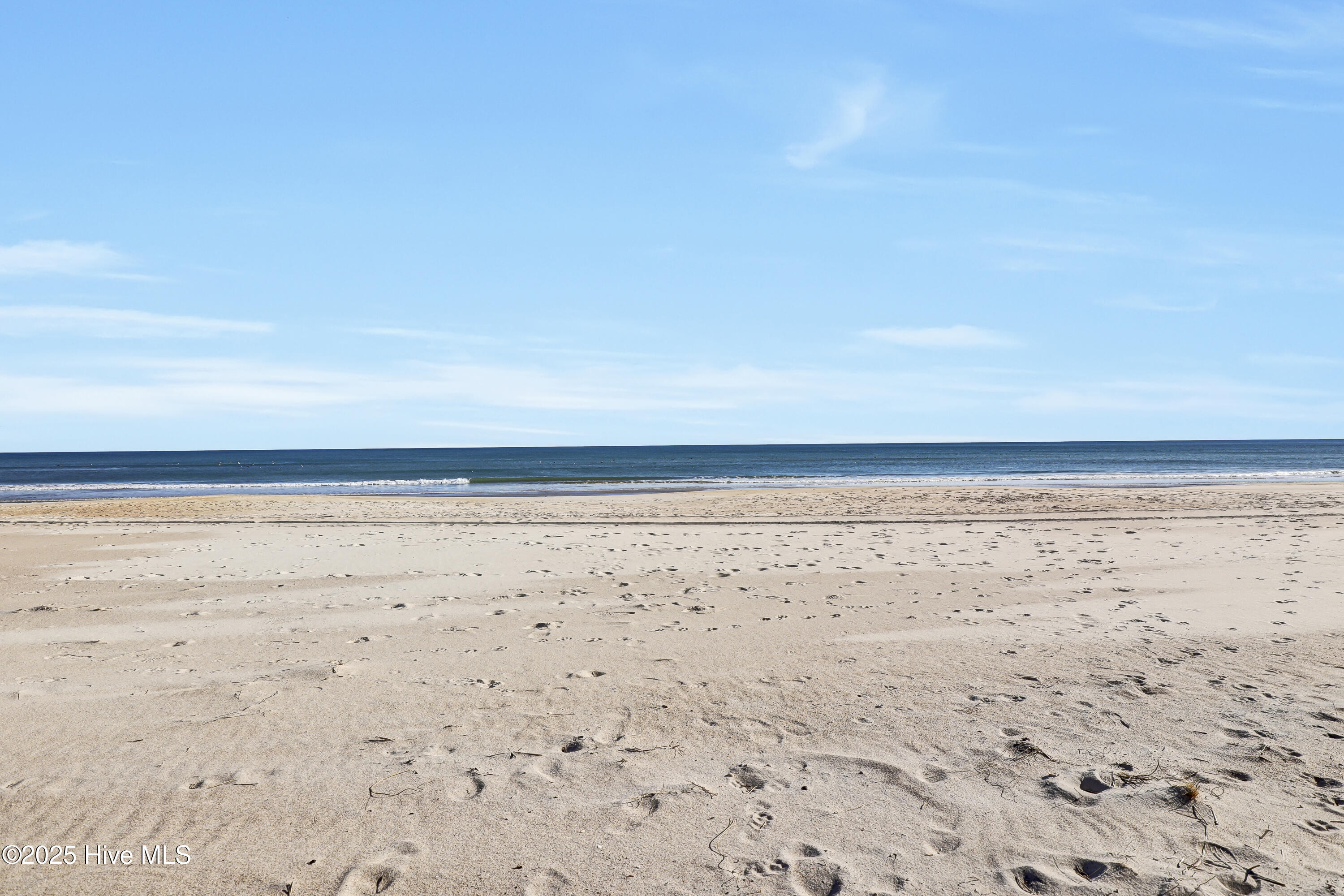 100518546 | Photo 30