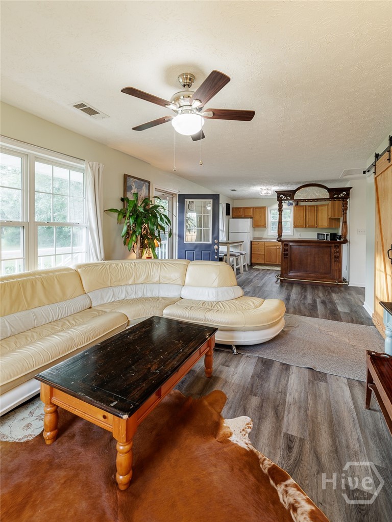 984 Arnoldsville Road