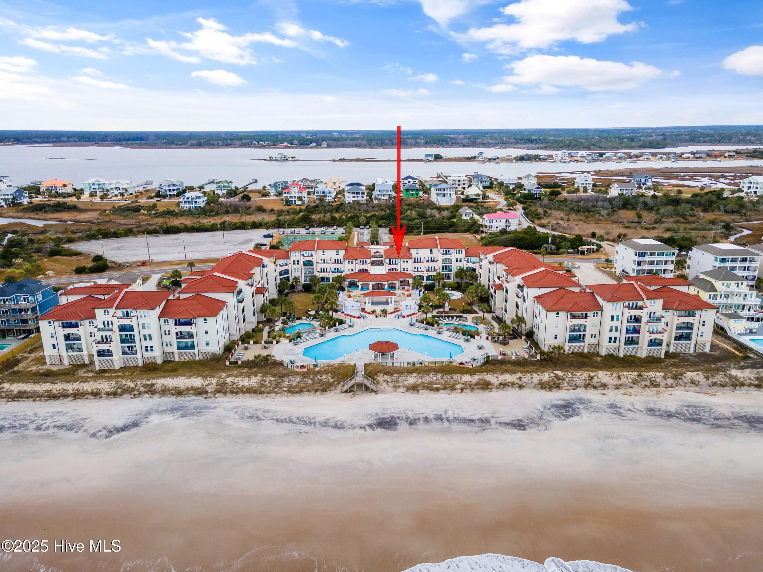 100483831 | Photo 23