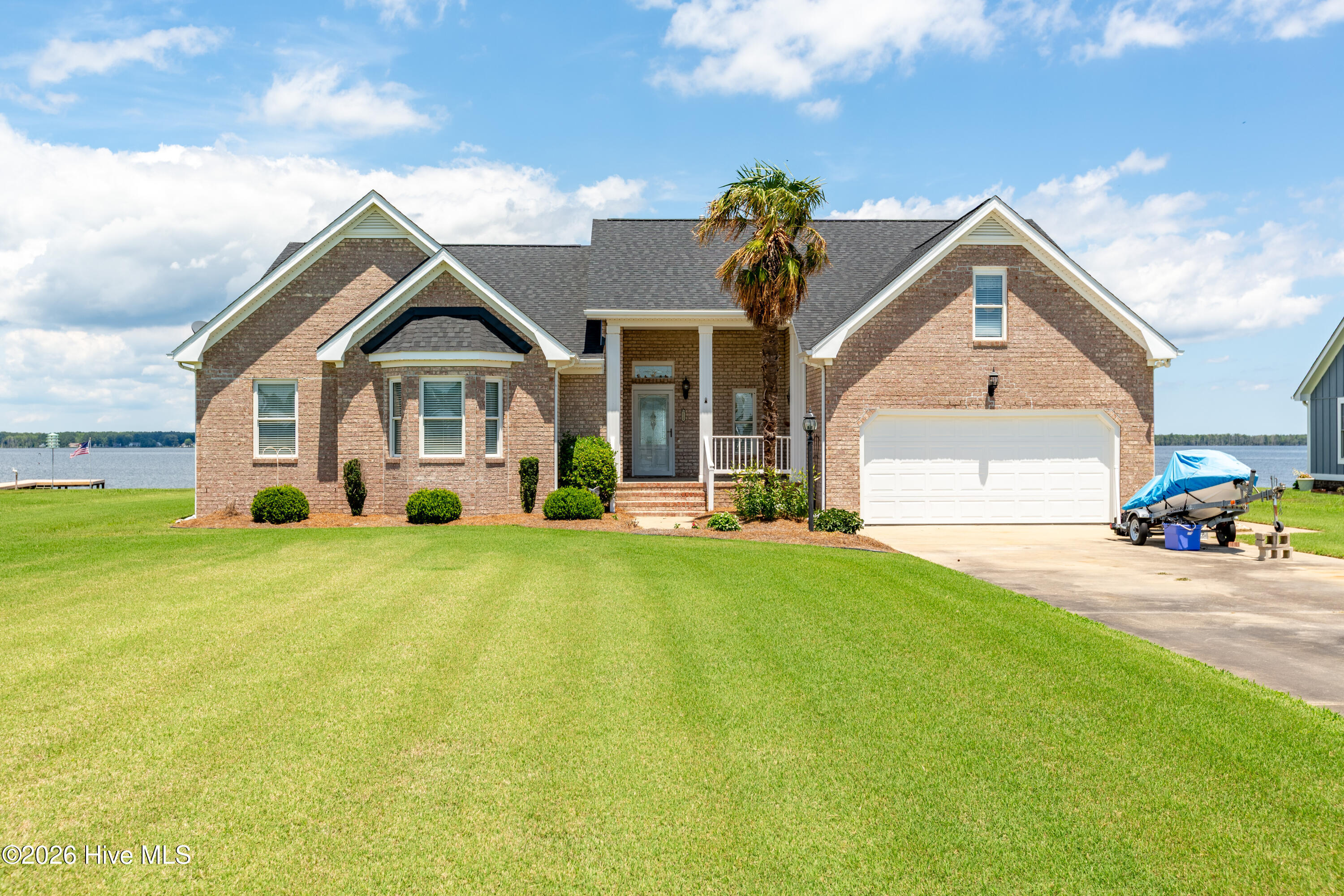 Featured listings Featured listings