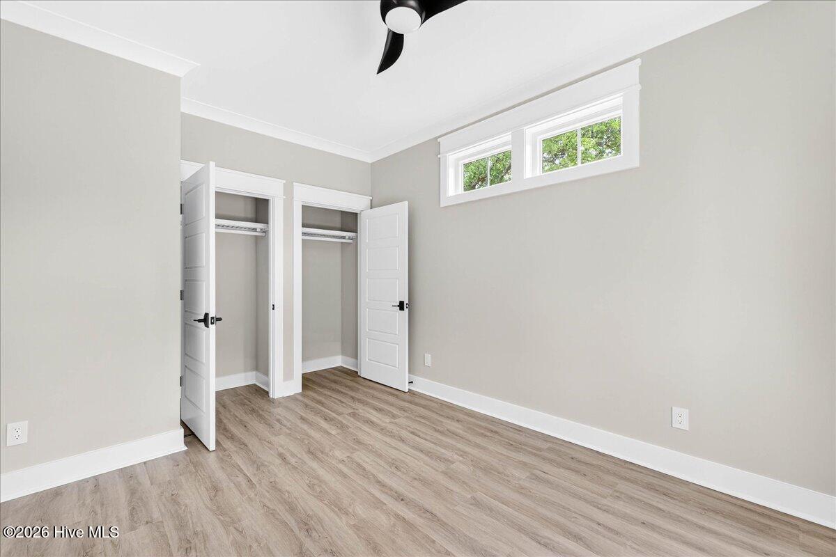 100562322 | Photo 31