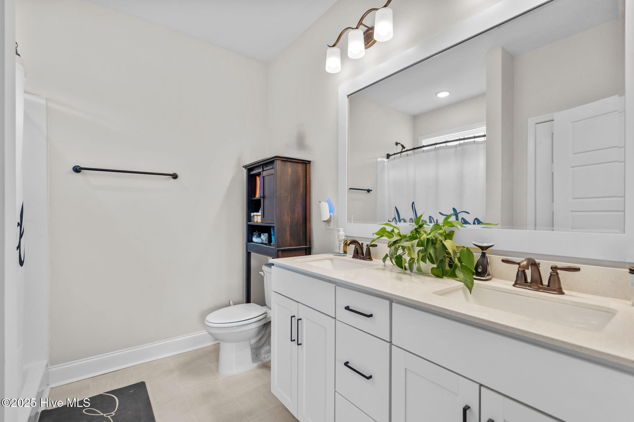 3990 Eclipse Avenue, Leland, NC 28451 – photo 15: 12-primary_bath