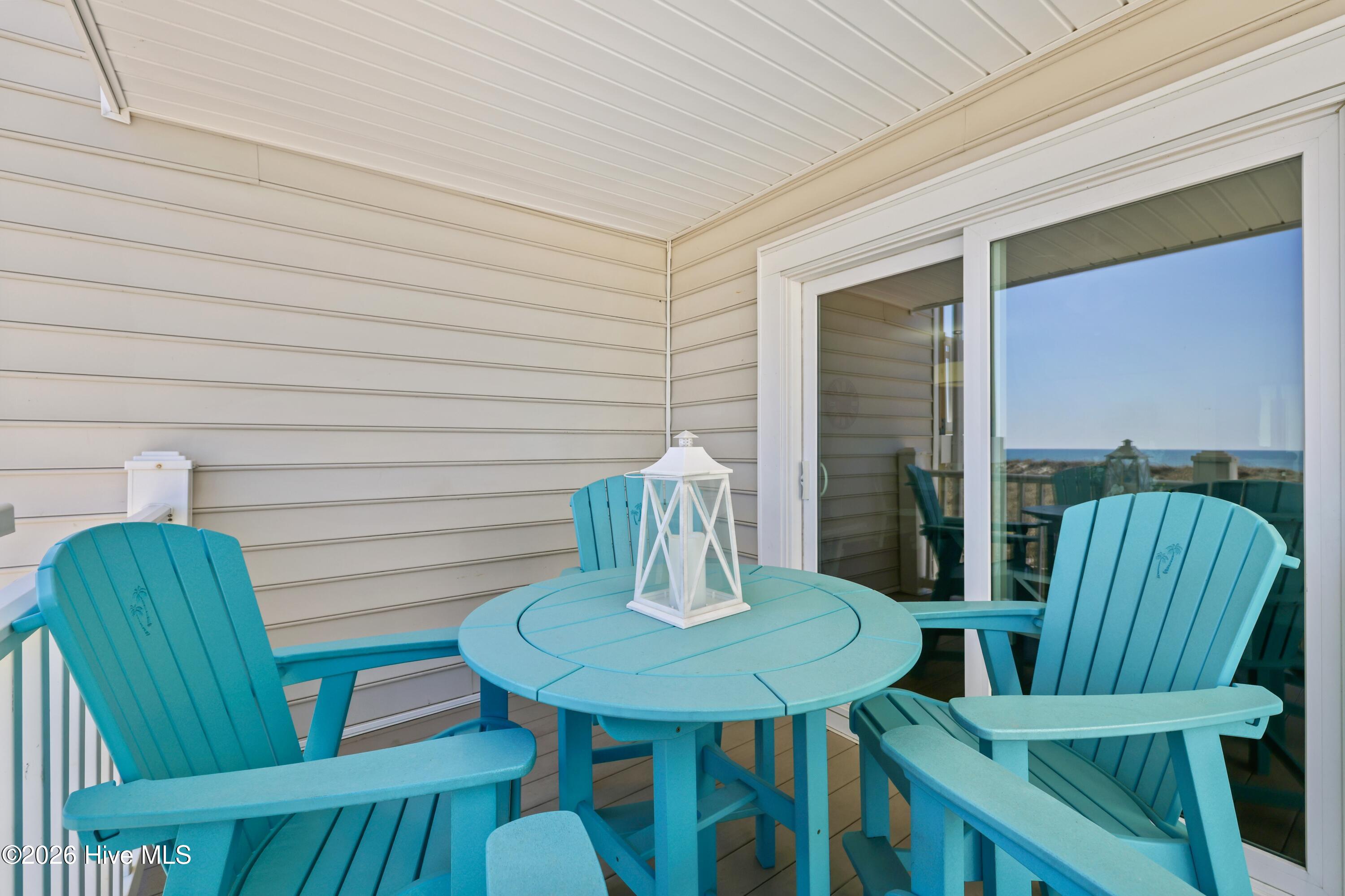 100553998 | Photo 13