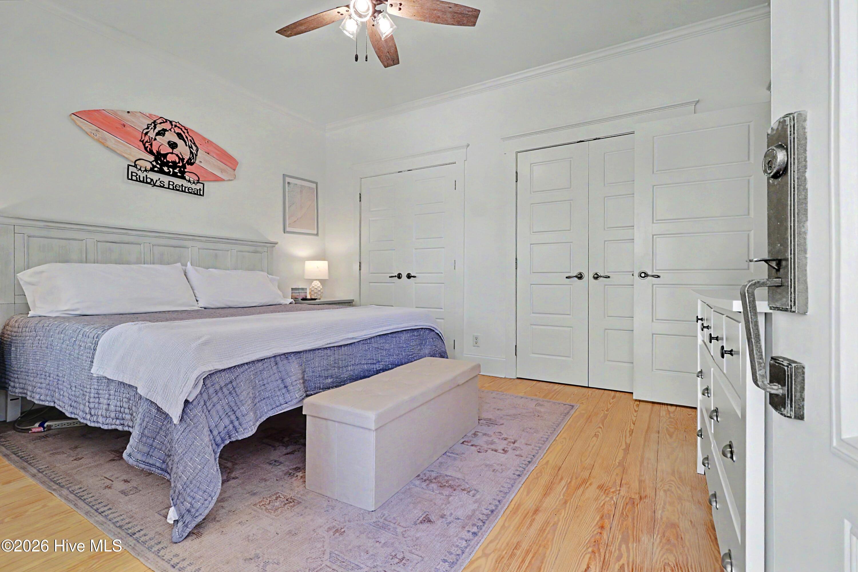 100566458 | Photo 24