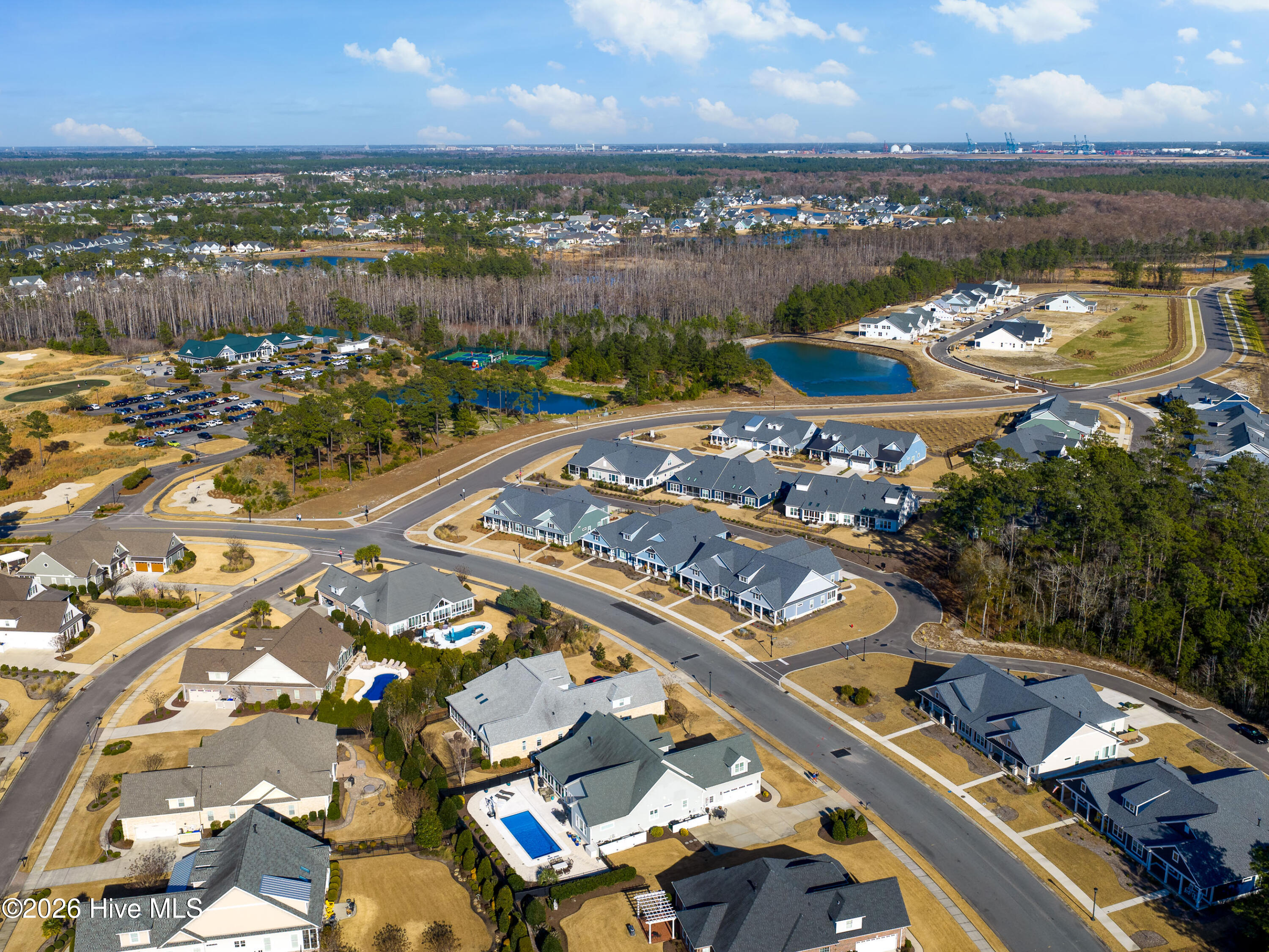 100547425 | Photo 41