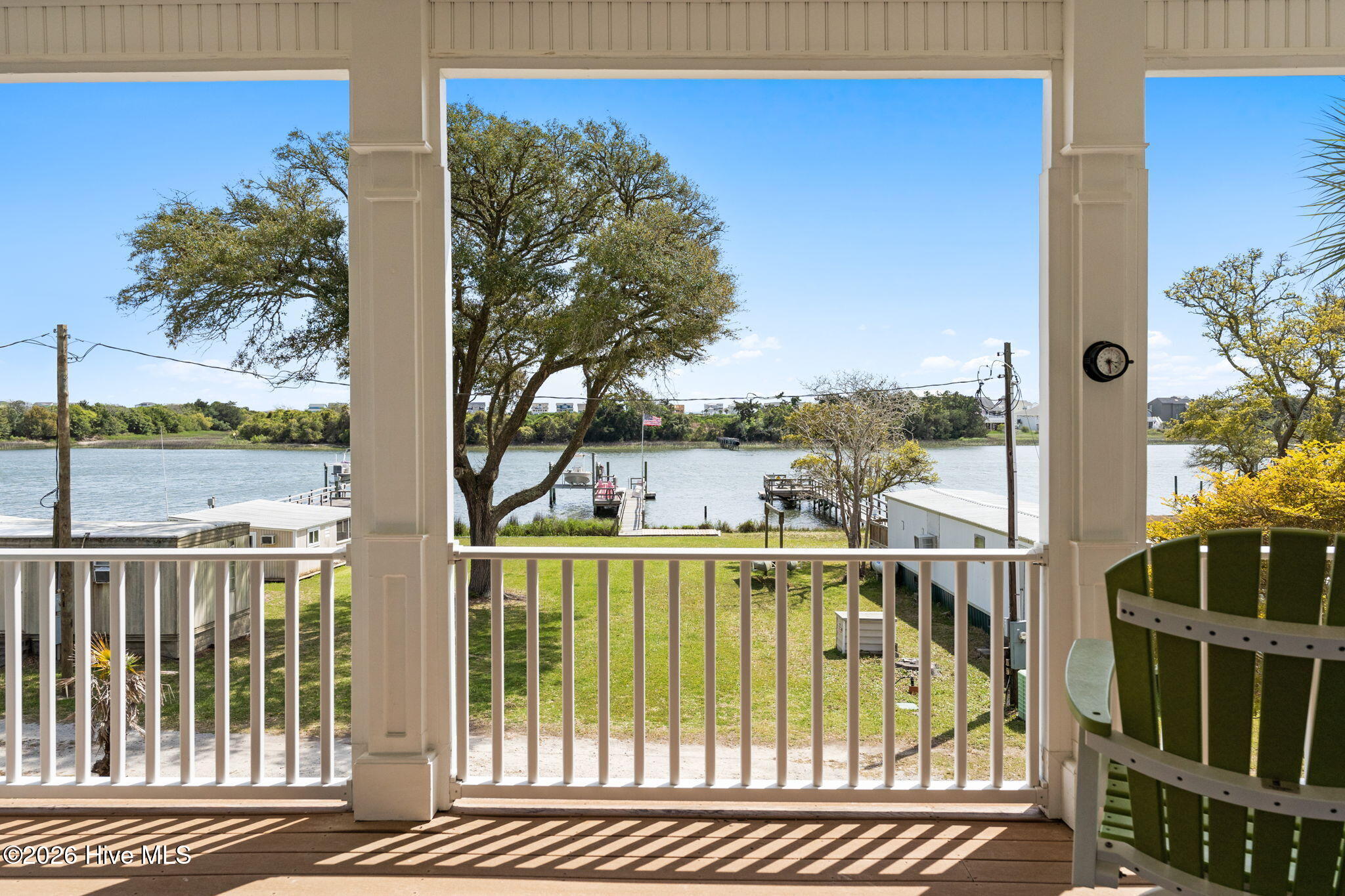 100566344 | Photo 14