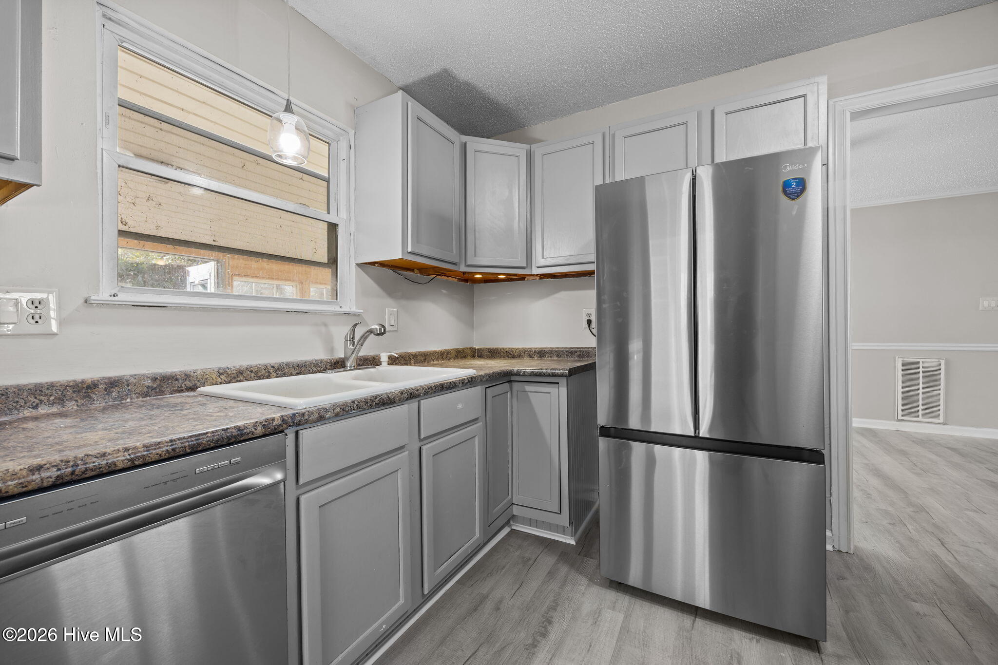 100549992 | Photo 10