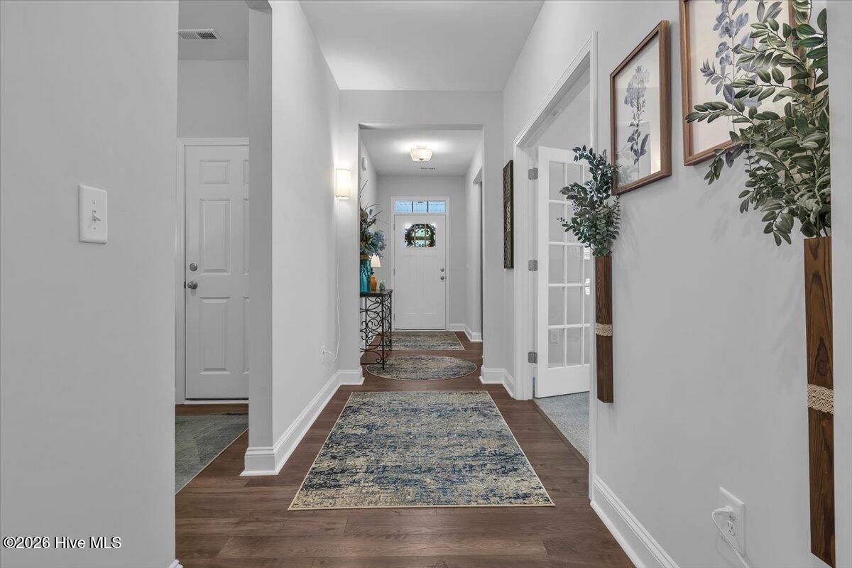 100560173 | Photo 43