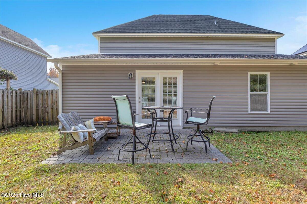 100543424 | Photo 23