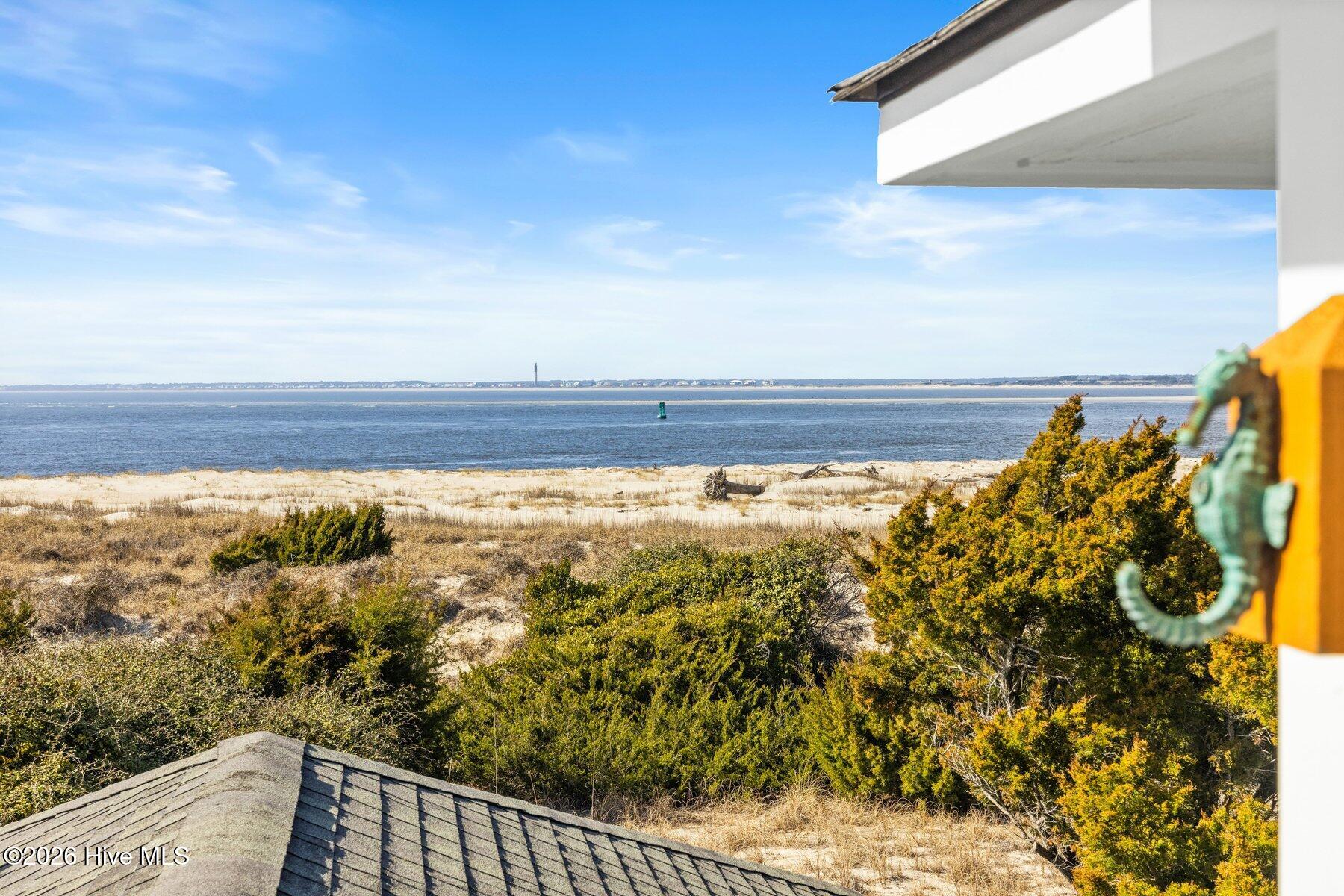 100558974 | Photo 33