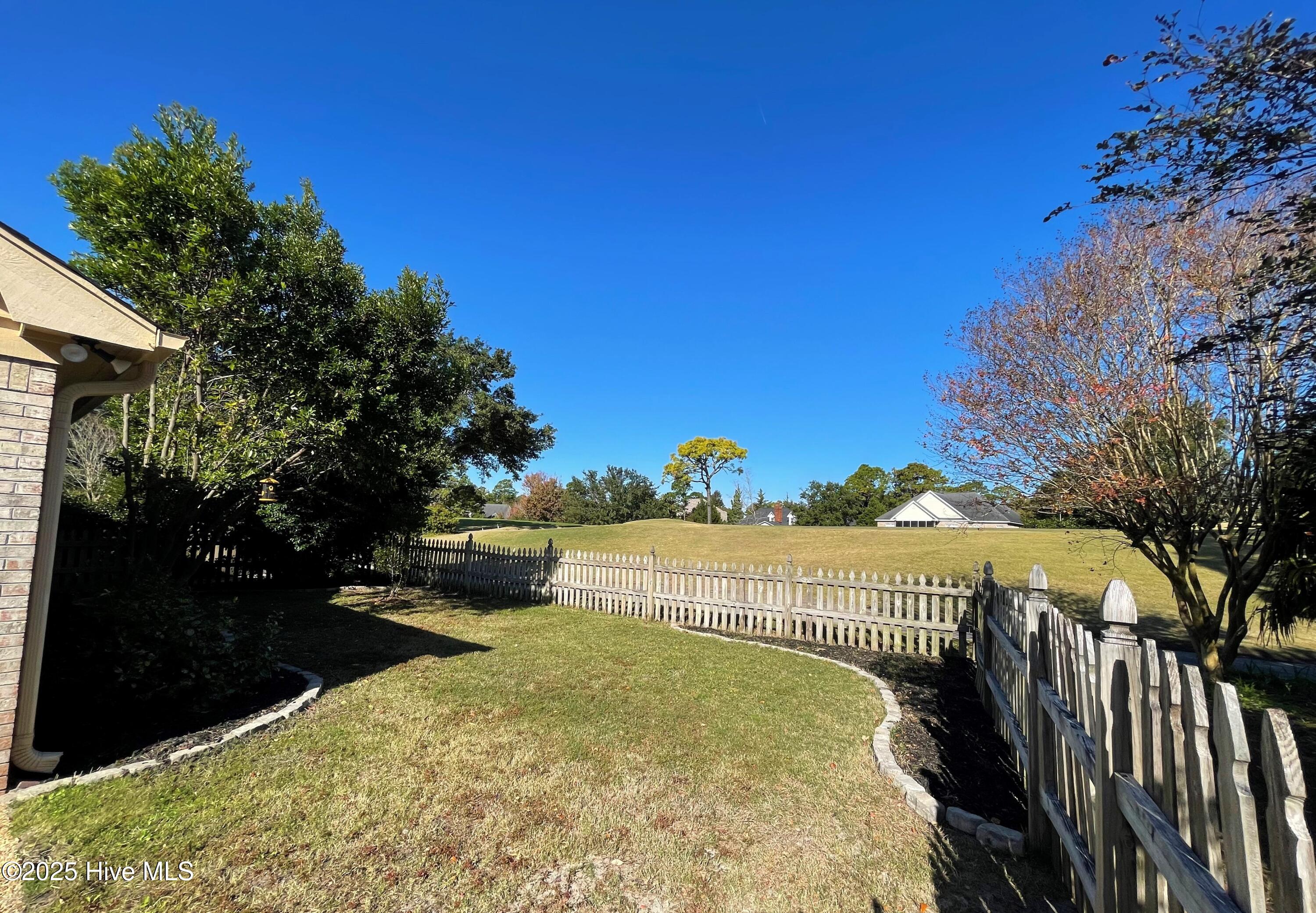 100544716 | Photo 19