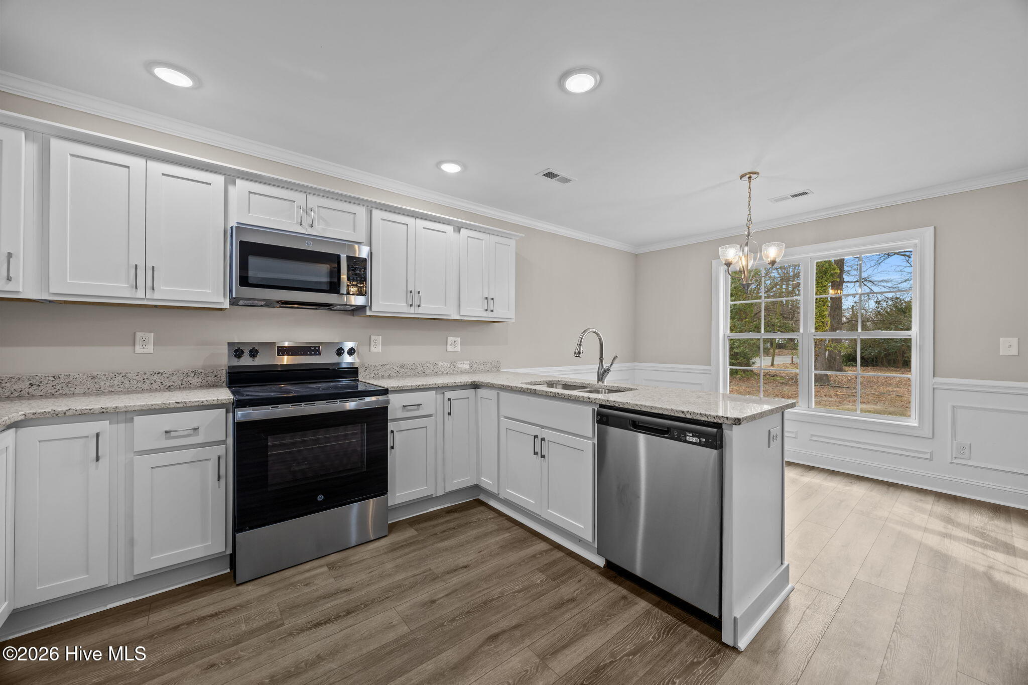 4365 W Pine Street UNIT B, Farmville, NC, 27828