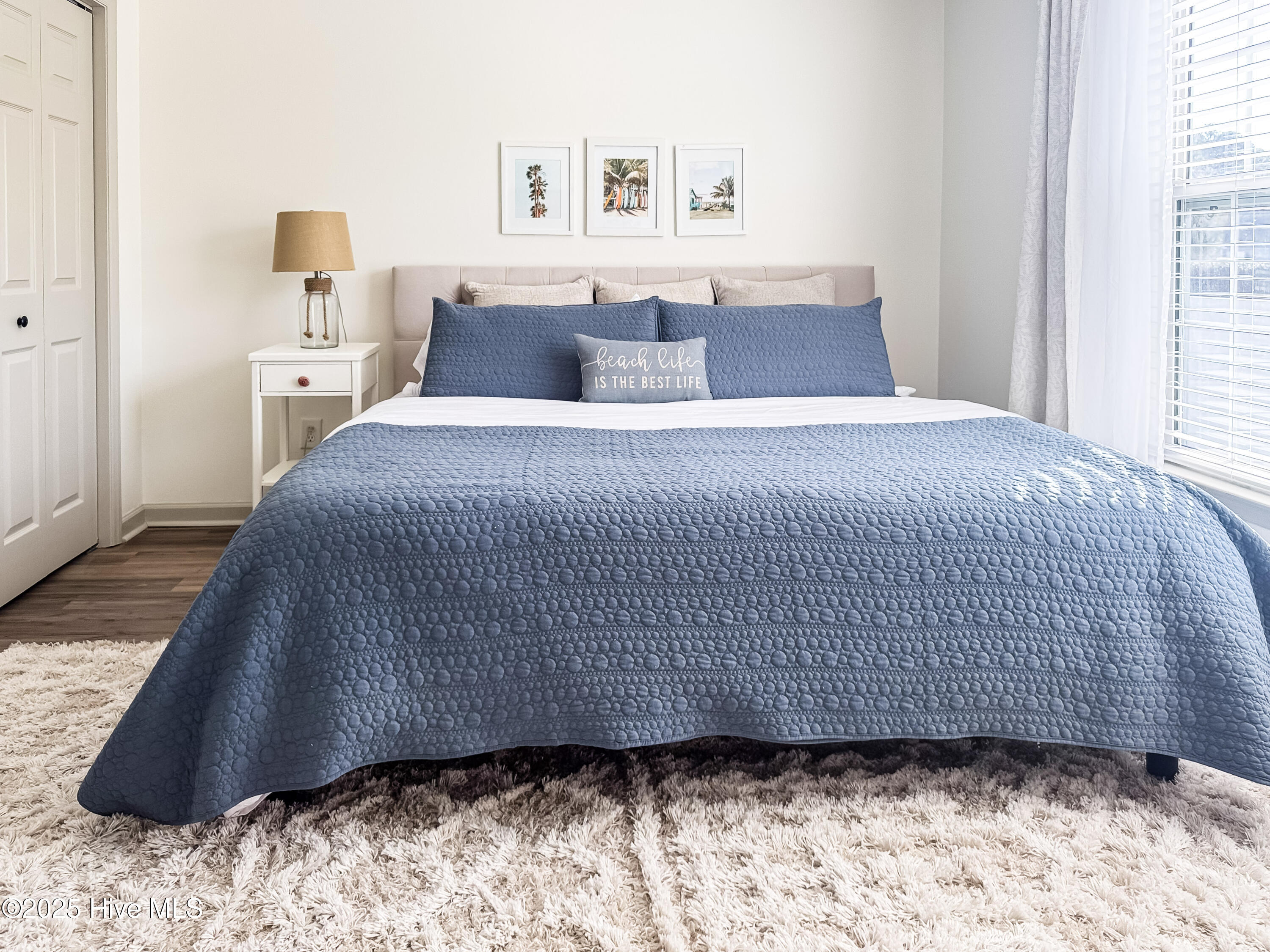 100541804 | Photo 18