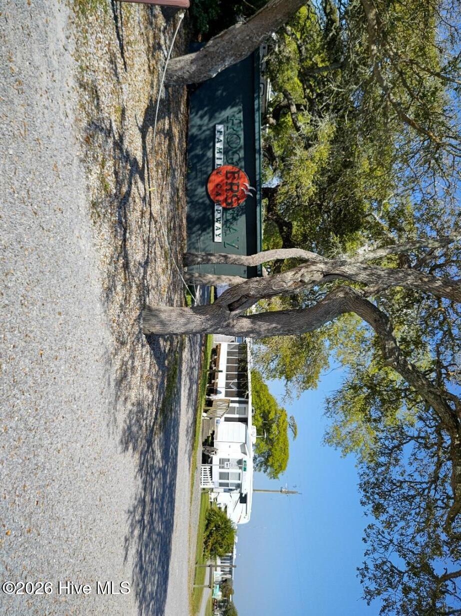 100567863 | Photo 48