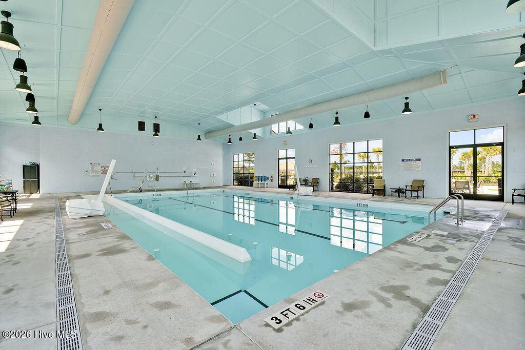 100555055 | Photo 80