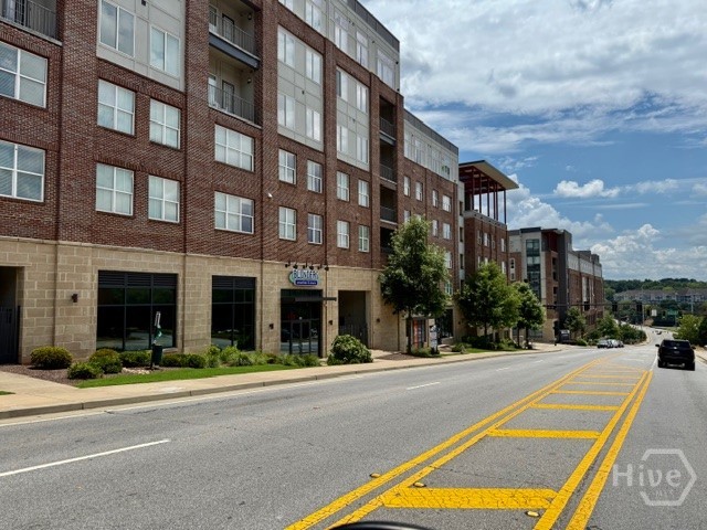 136 N Peter Street