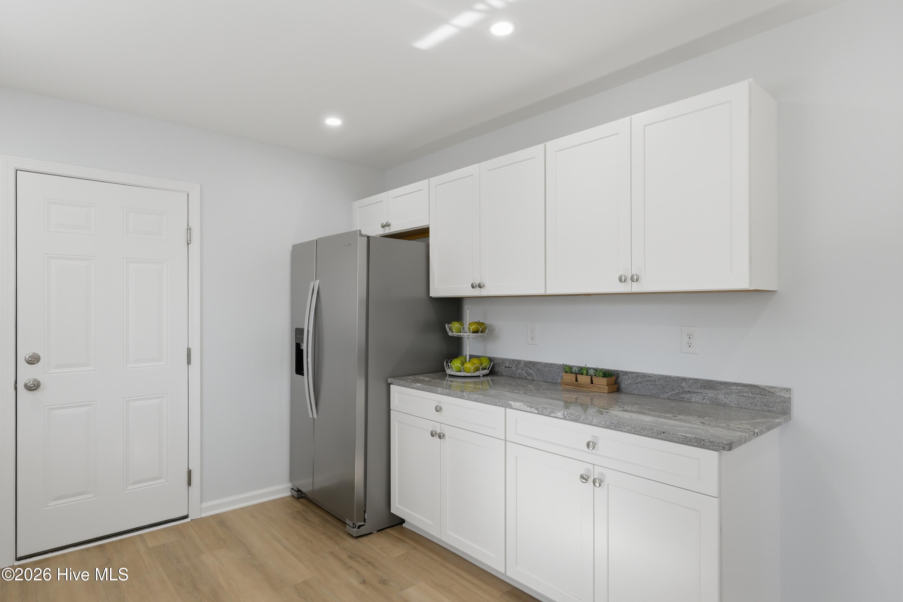 100559150 | Photo 11