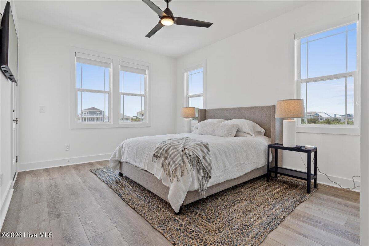 100552016 | Photo 48