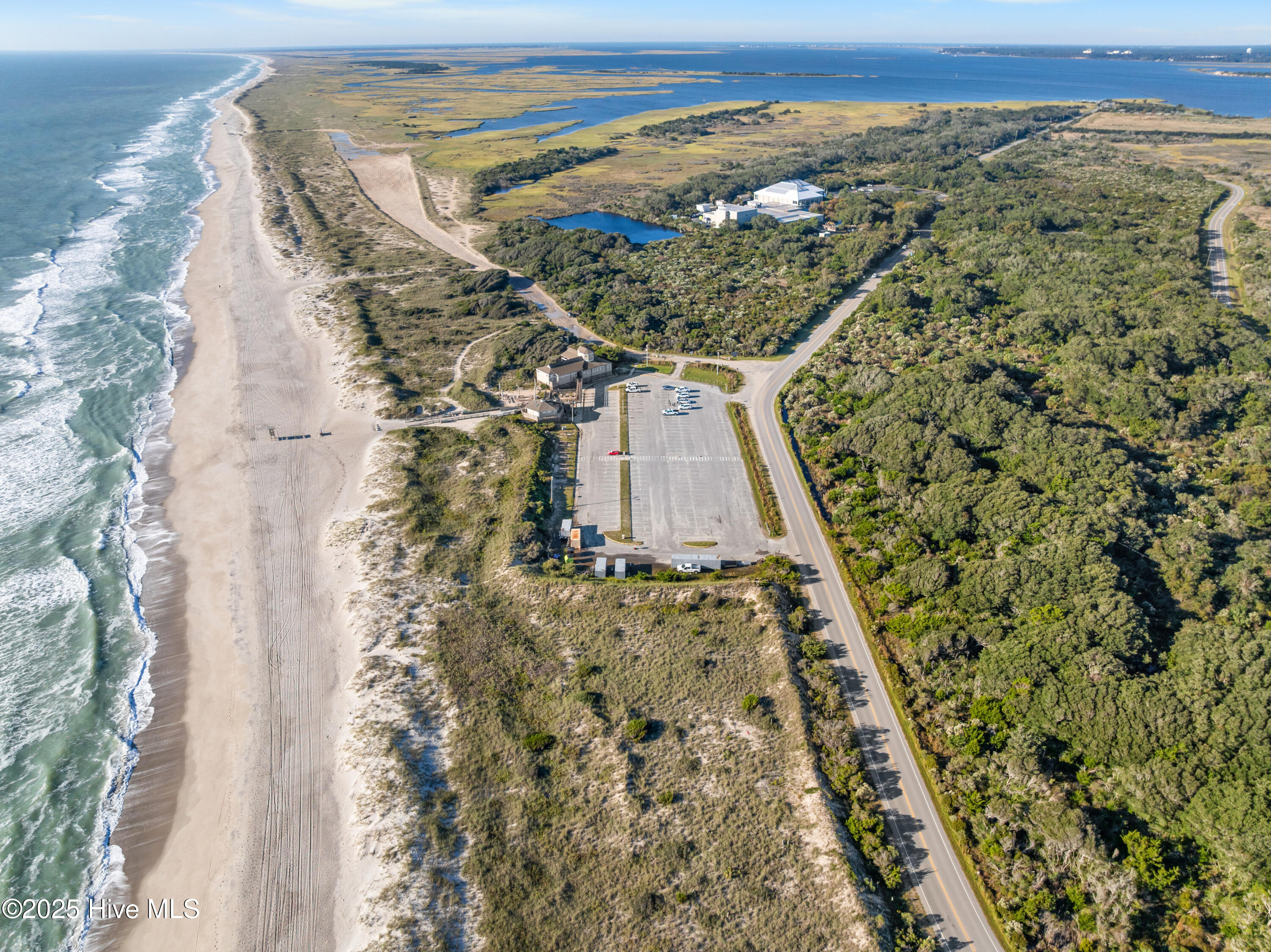 100562977 | Photo 87