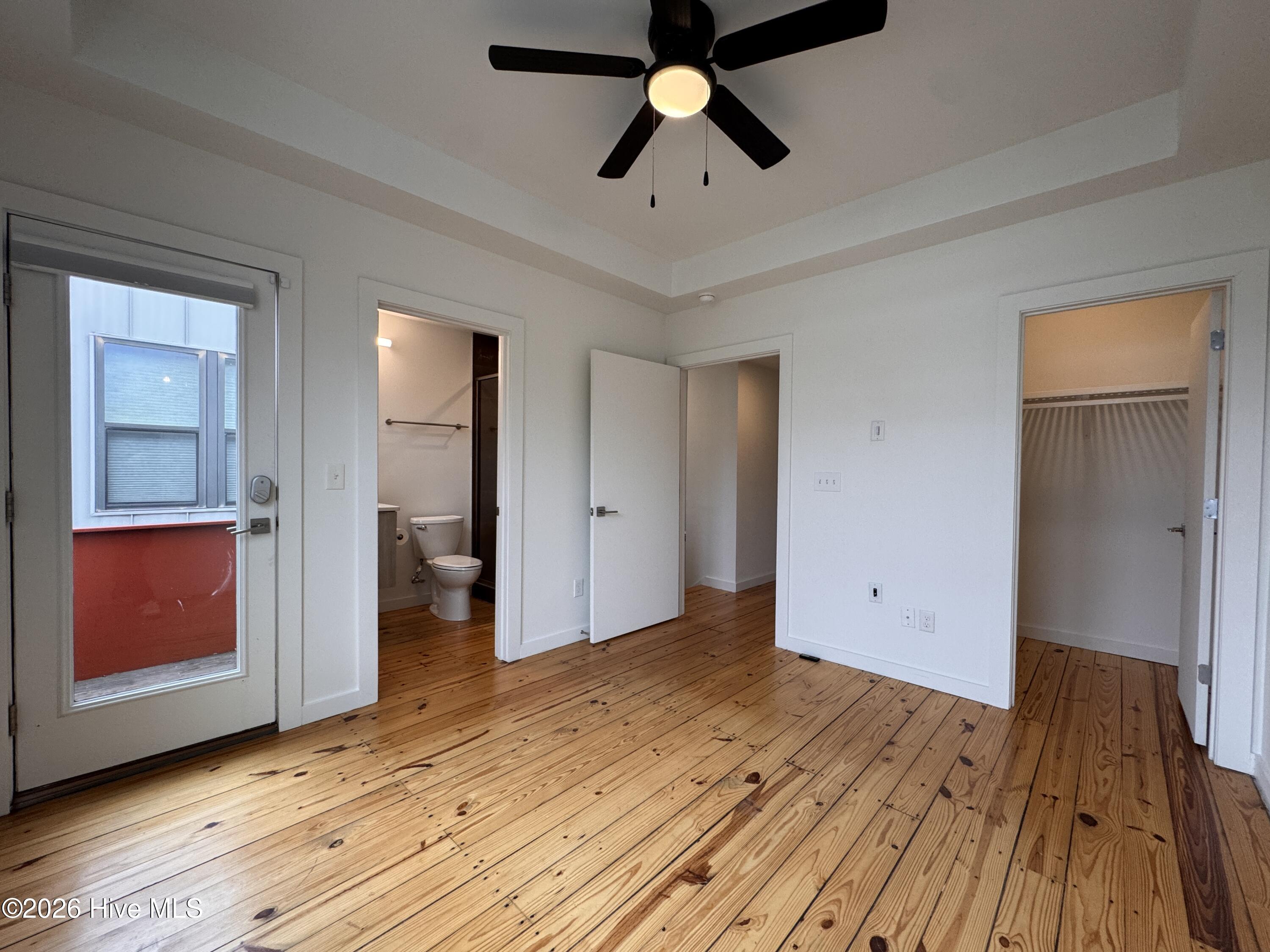 100553262 | Photo 12