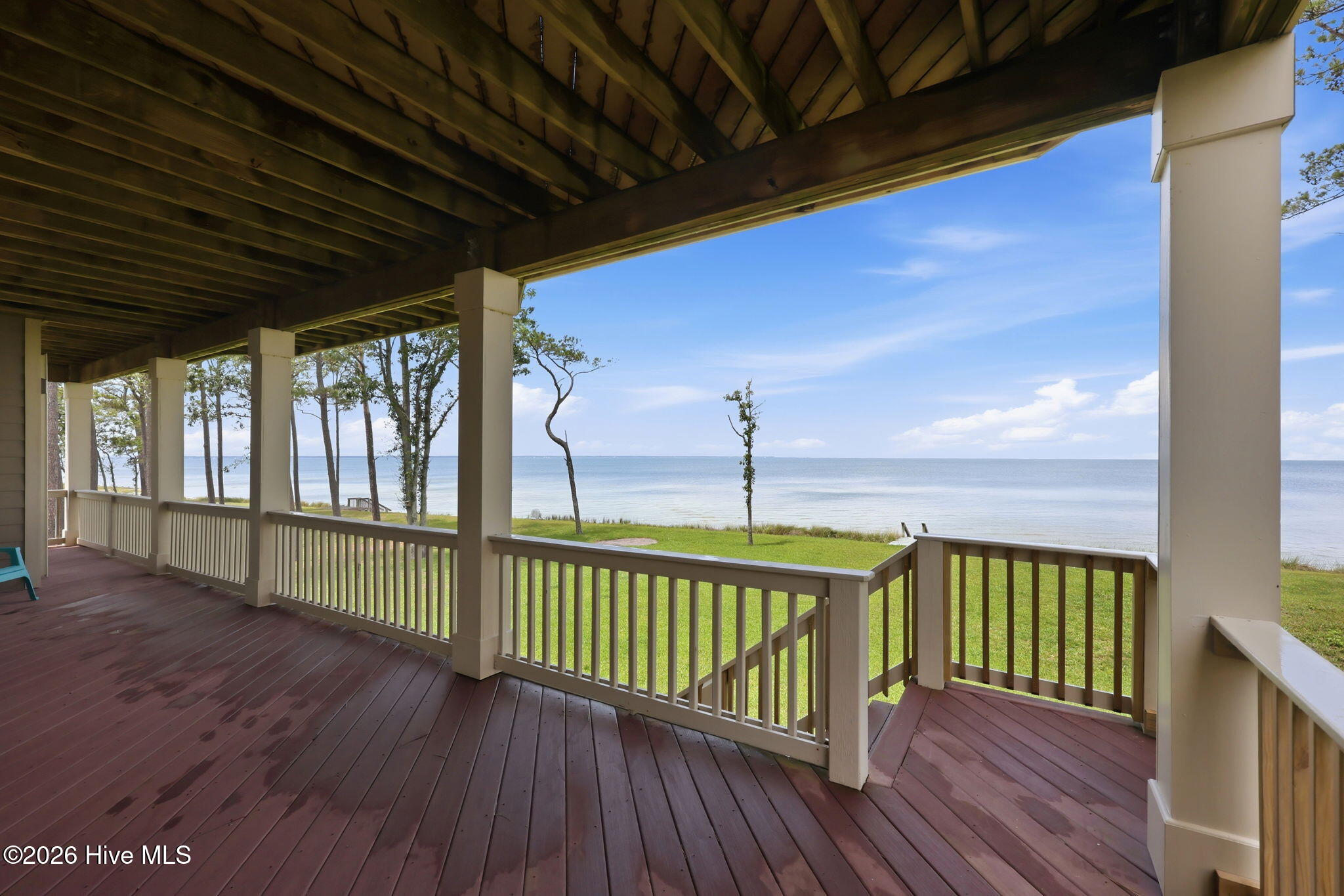20-web-or-mls-486 Sandy Point Dr 020