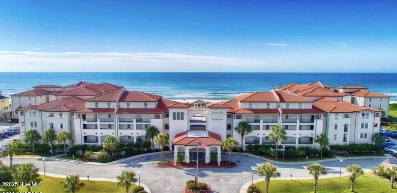 100528881 | Photo 15